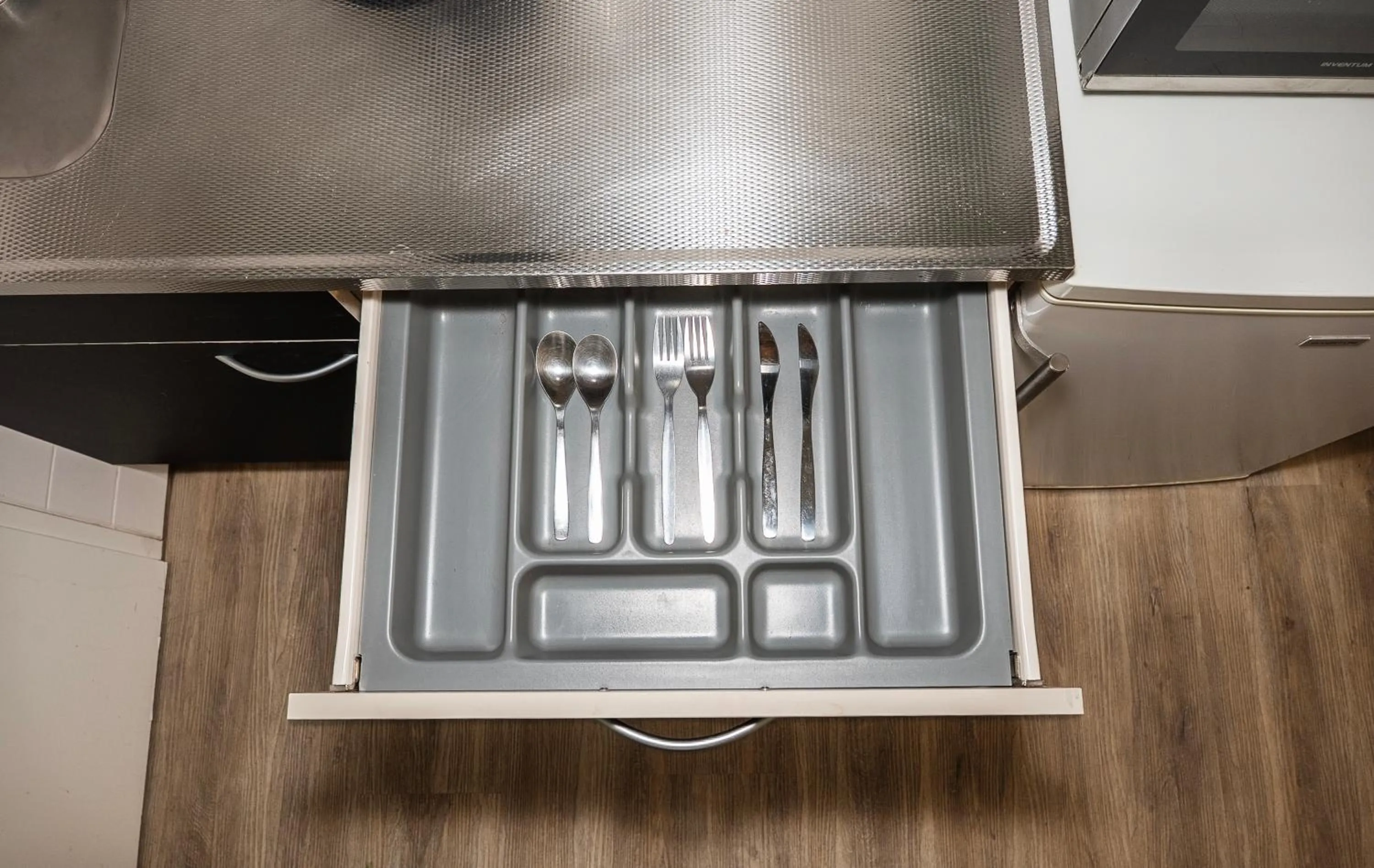 Kitchen or kitchenette in Amsterdam Teleport Hotel