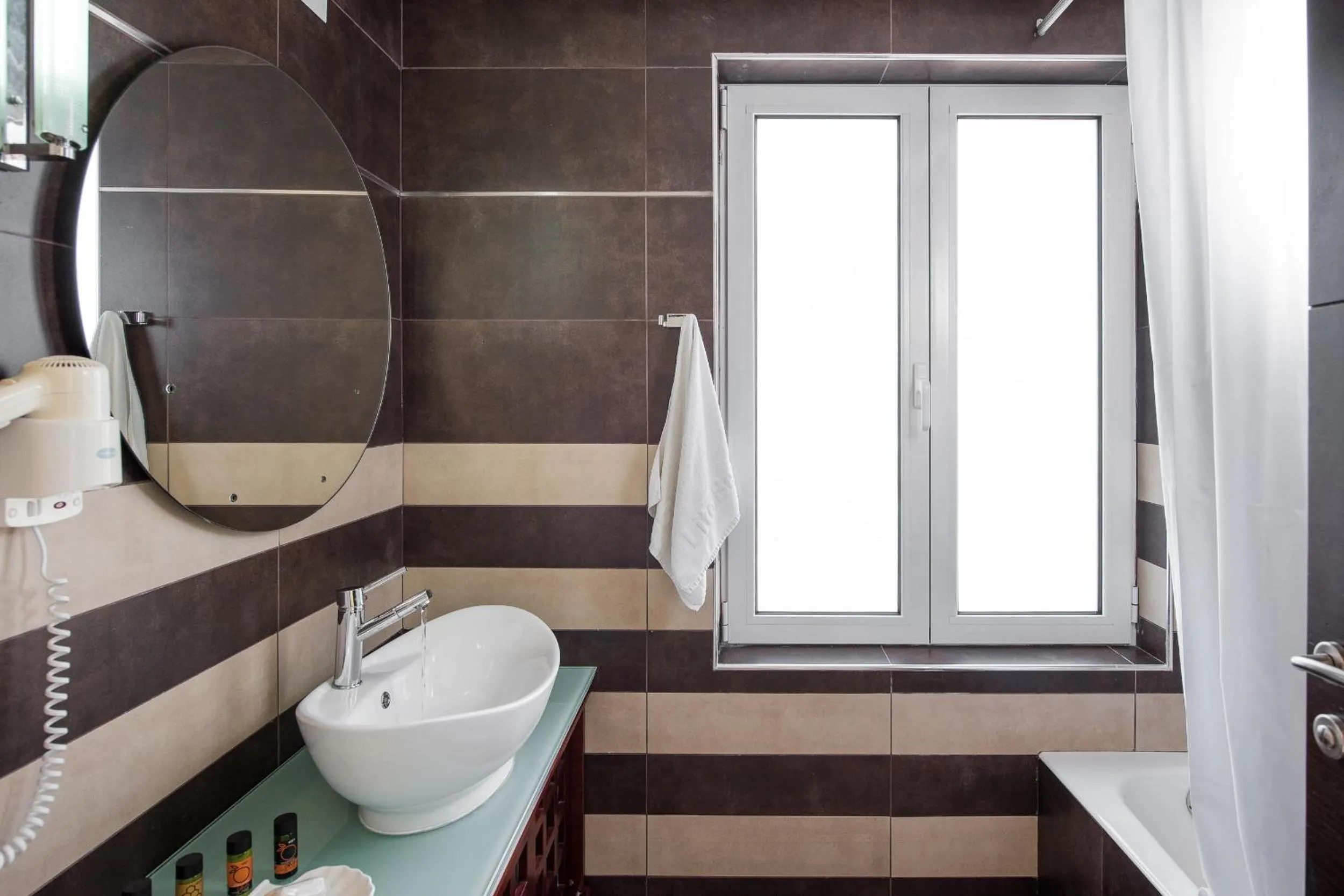 Bathroom in Lito Beach Hotel