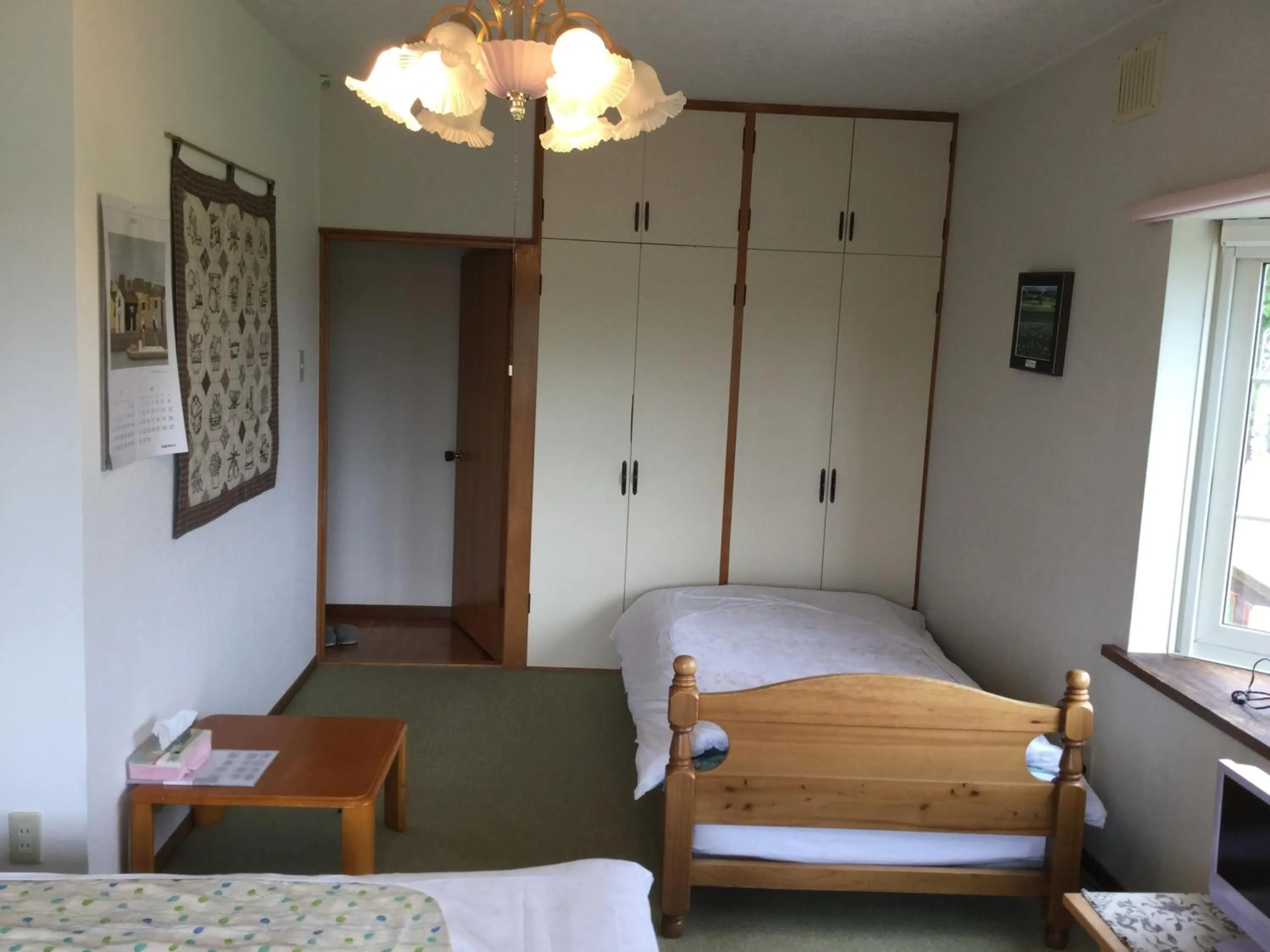 Photo of the whole room, Bed in Natsumi no Sato