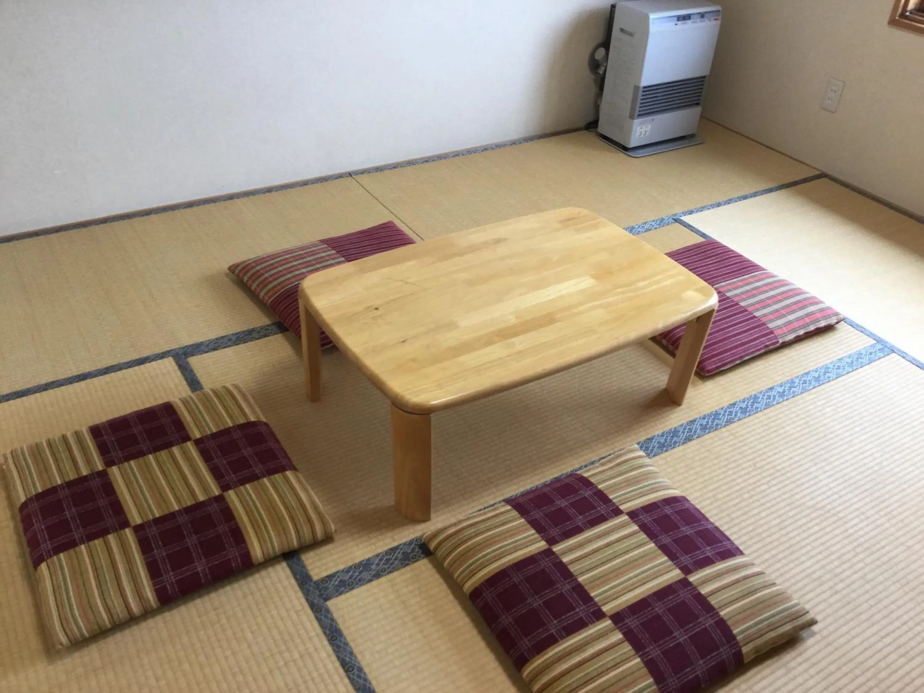 Photo of the whole room in Natsumi no Sato