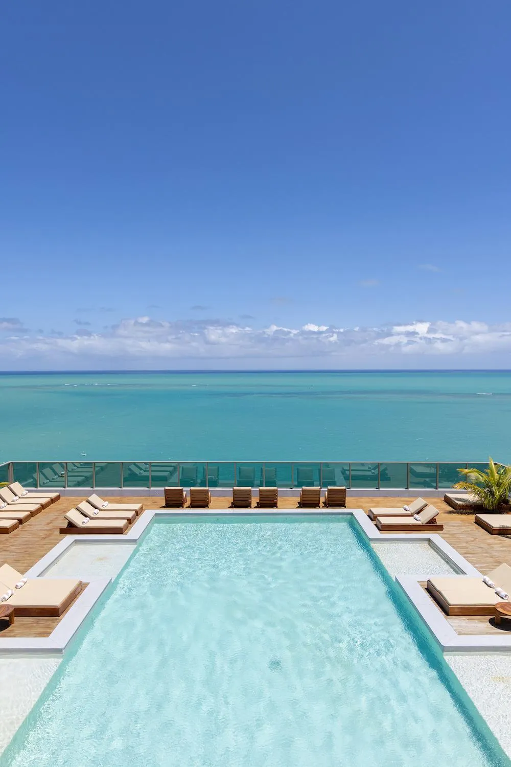 Day in Sais Beach Living Hotel