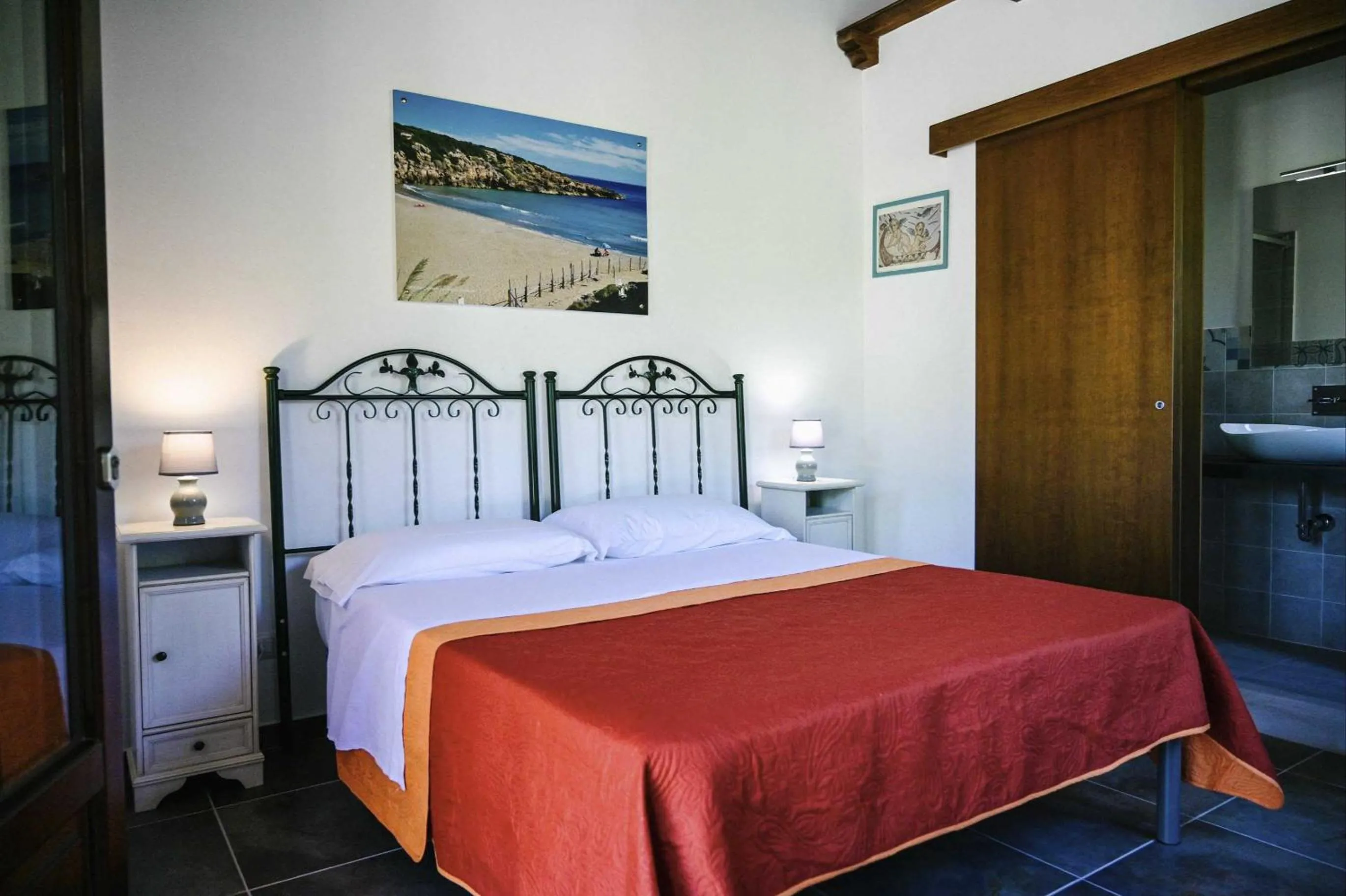 Double Room with Garden View in Agriturismo Alle Riserve Cavagrande