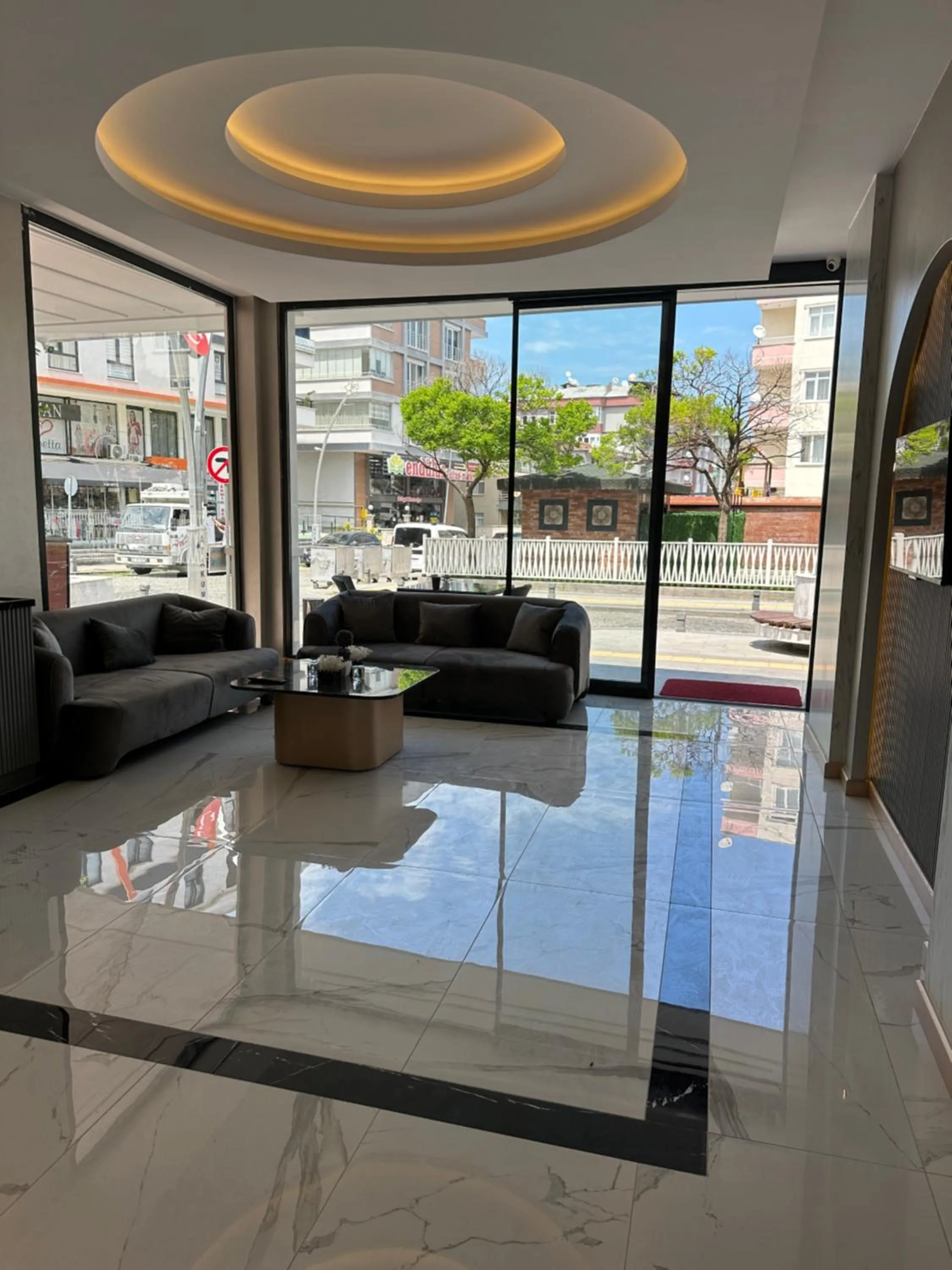 Living room in Medi Otel