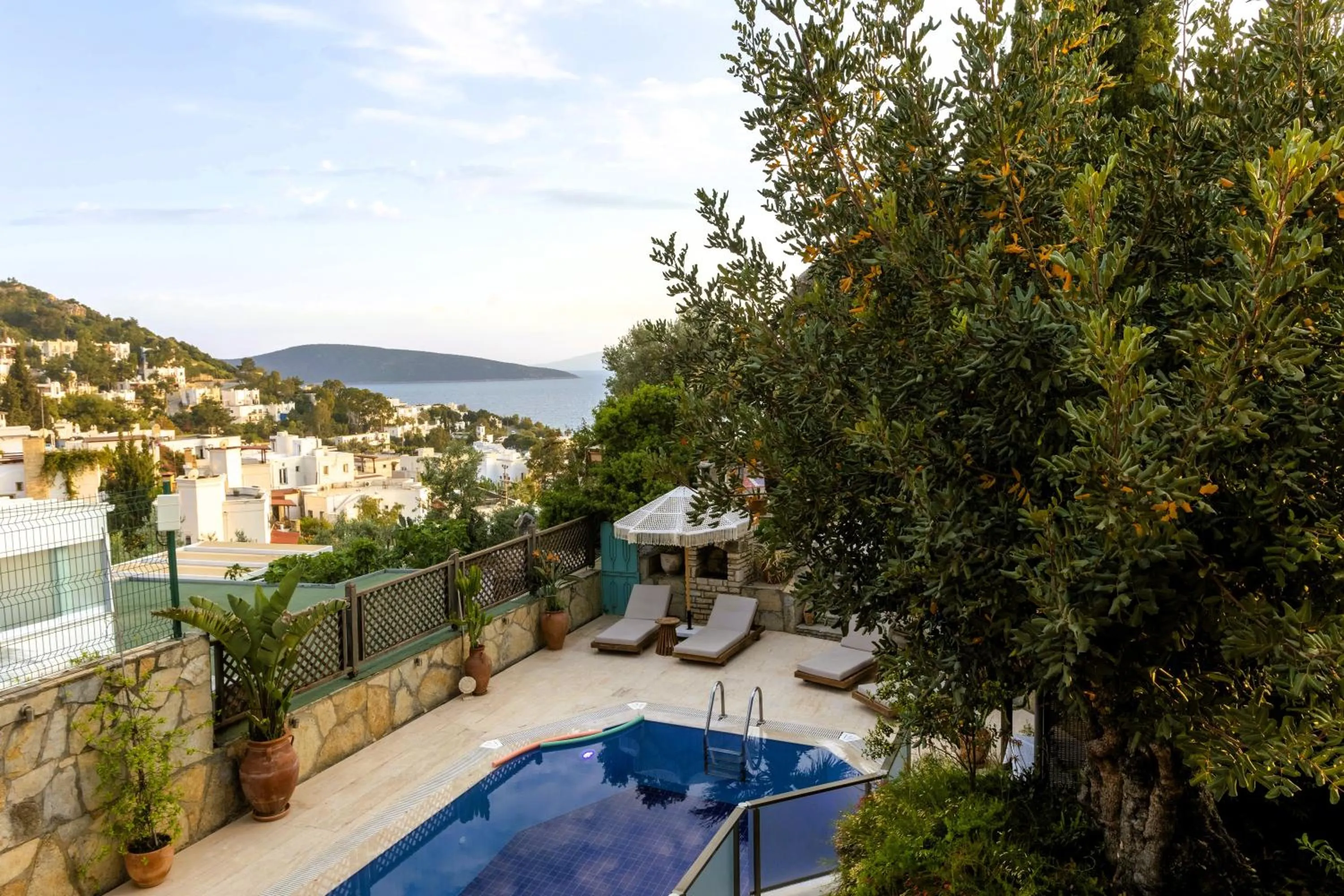 The Aegean Gate Hotel