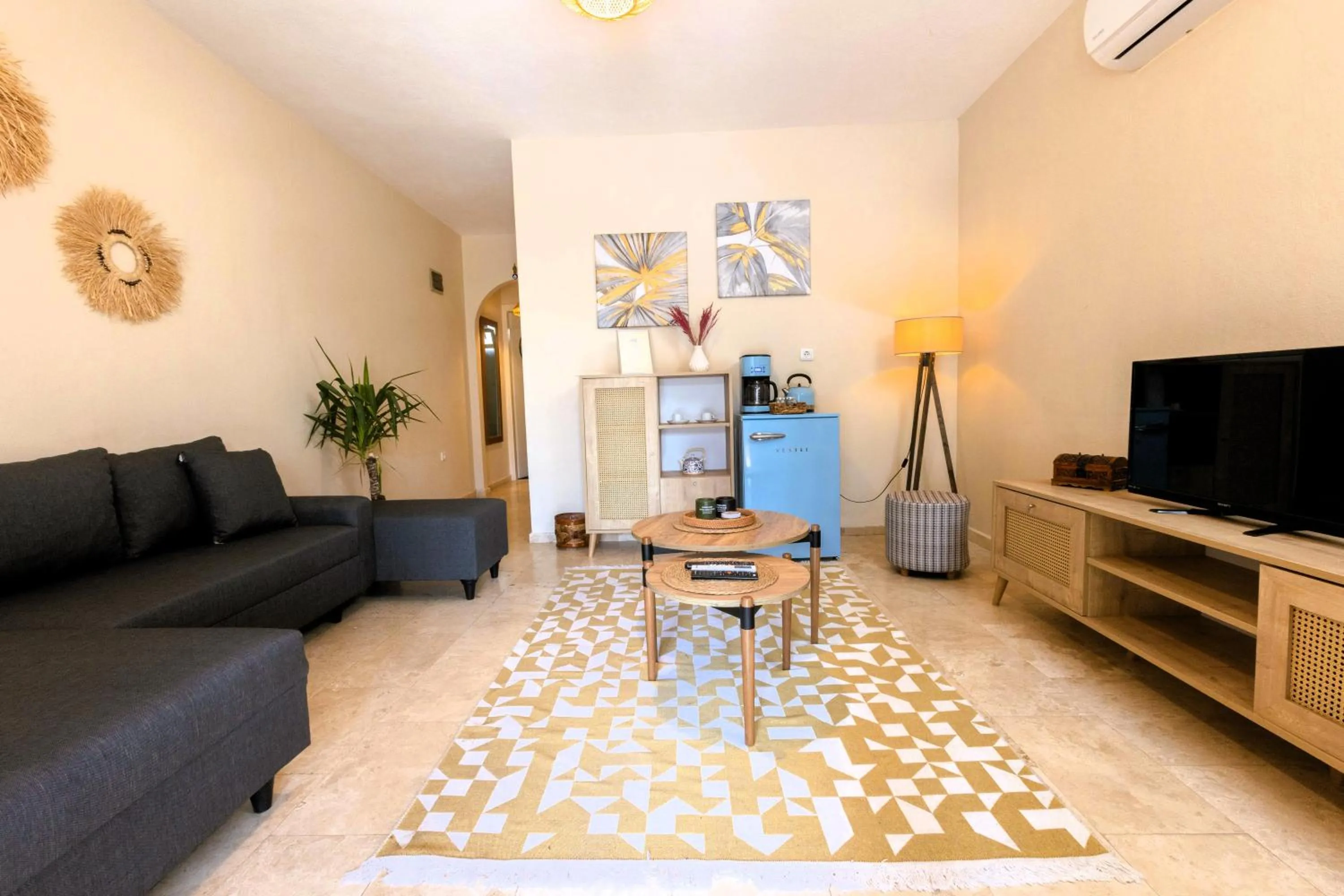 TV and multimedia in The Aegean Gate Hotel