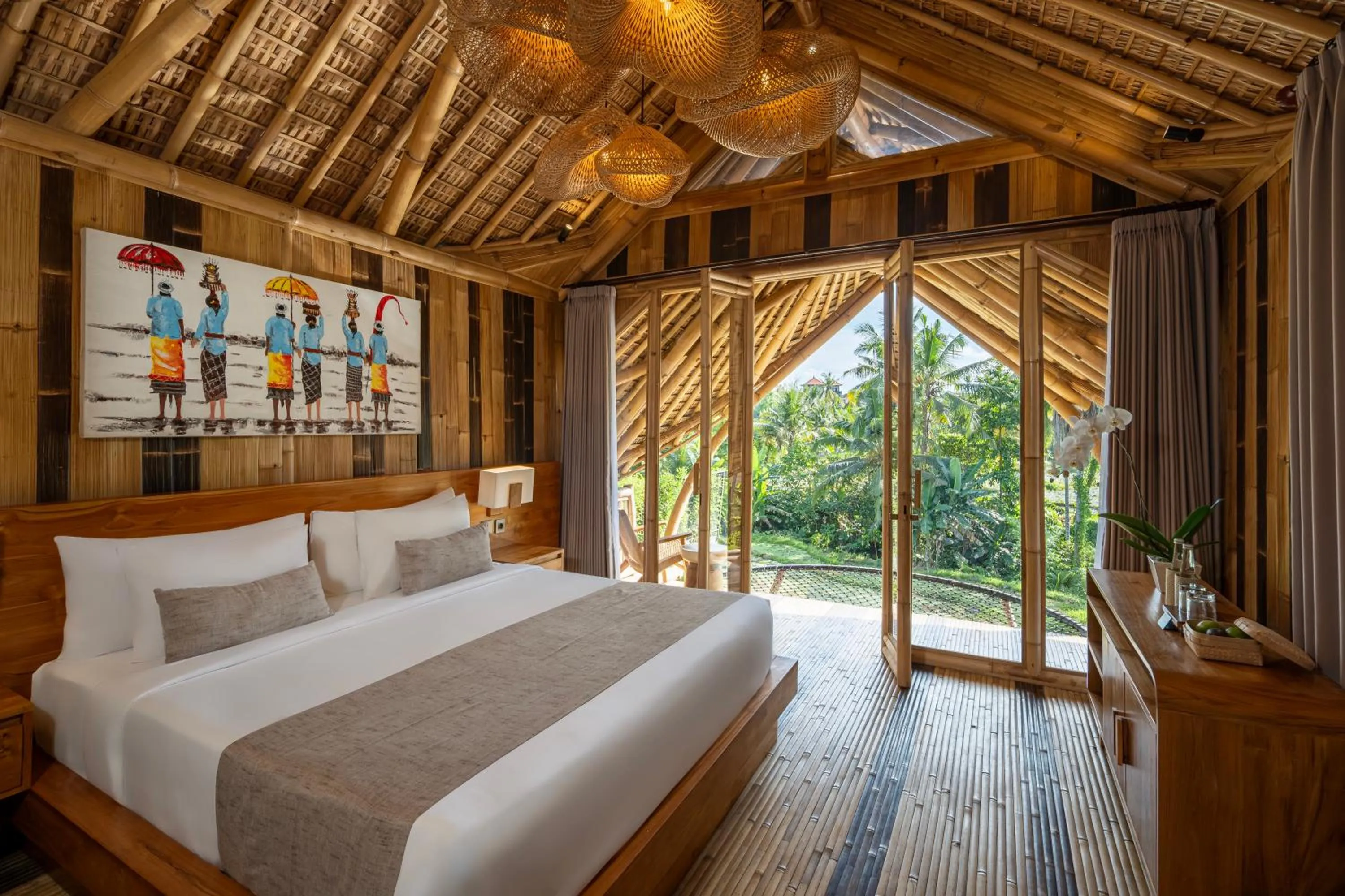 Bed in Emana Bambooscape