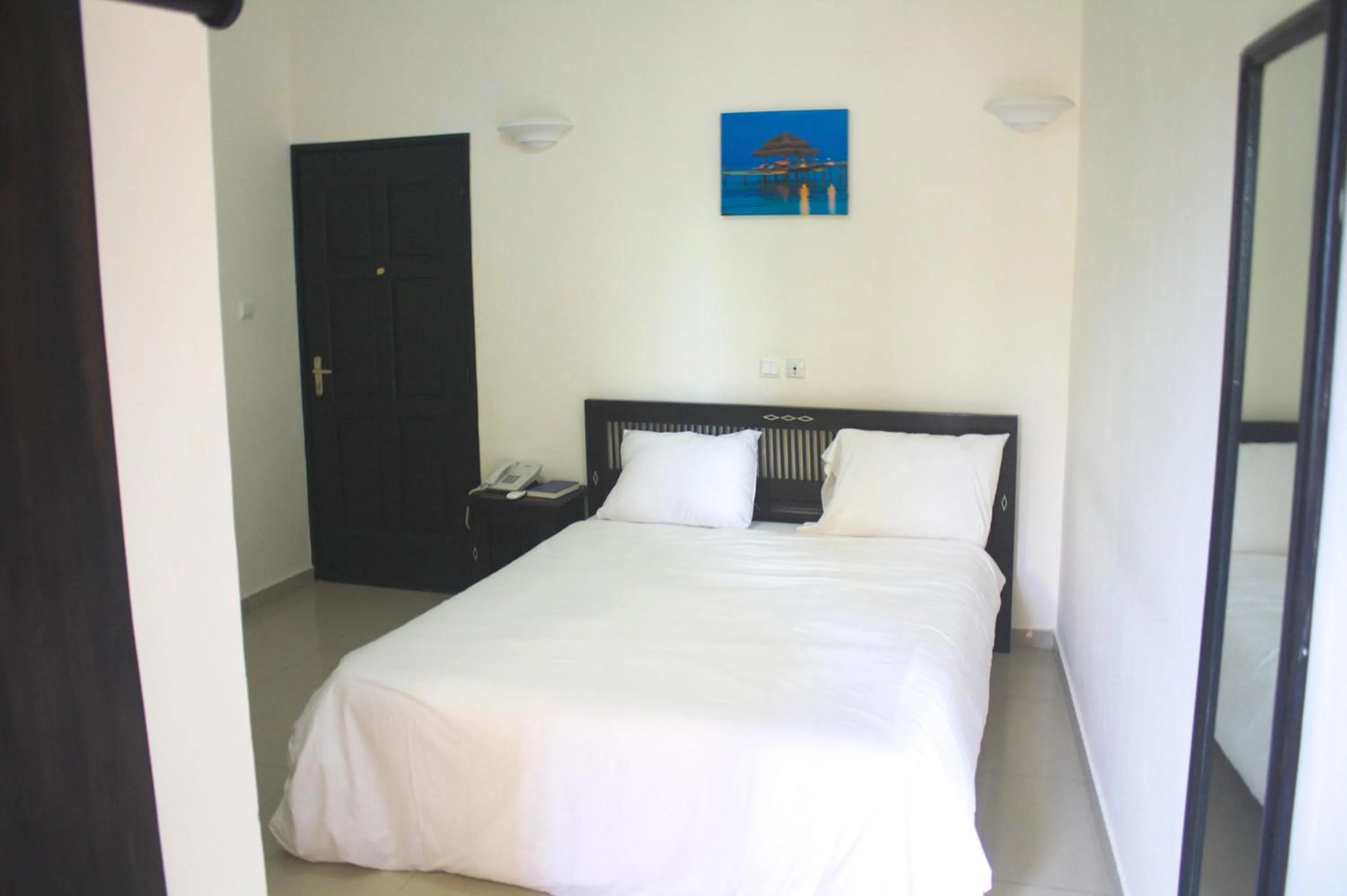 Bedroom, Bed in Hôtel Résidence Madiba