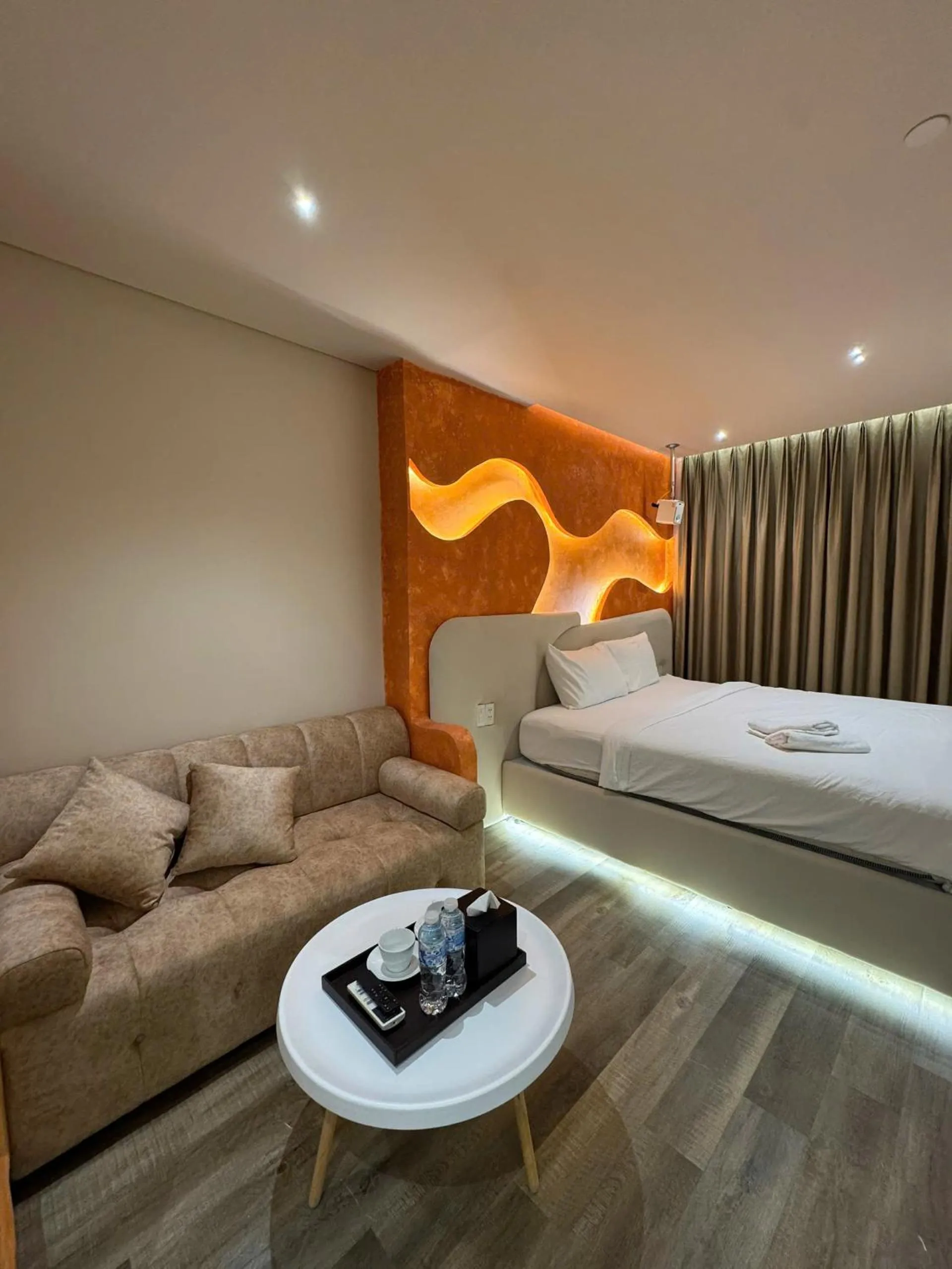 Photo of the whole room in Gâu Home Hotel Vung Tau