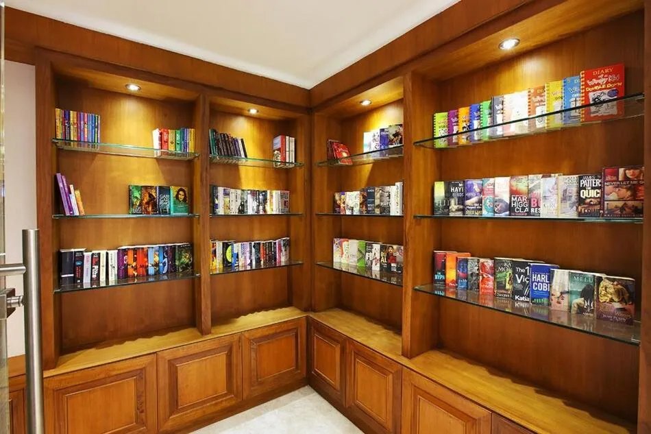 Library in Le Maritime Kochi