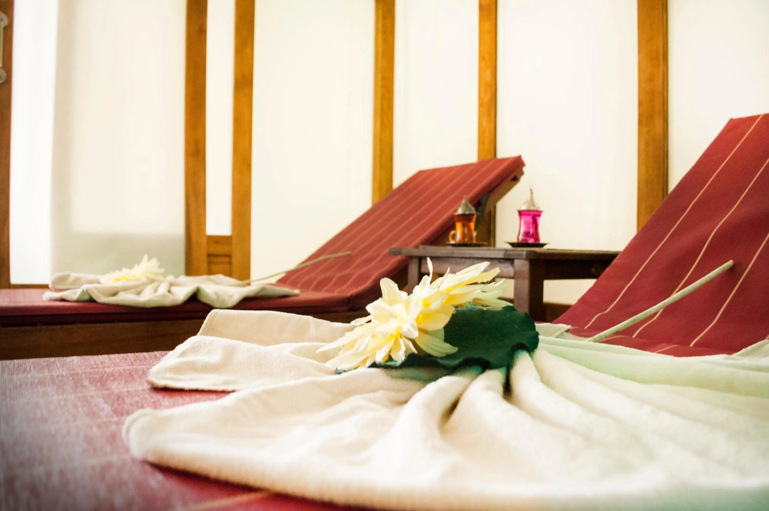 Massage in Golden Lotus Hotel