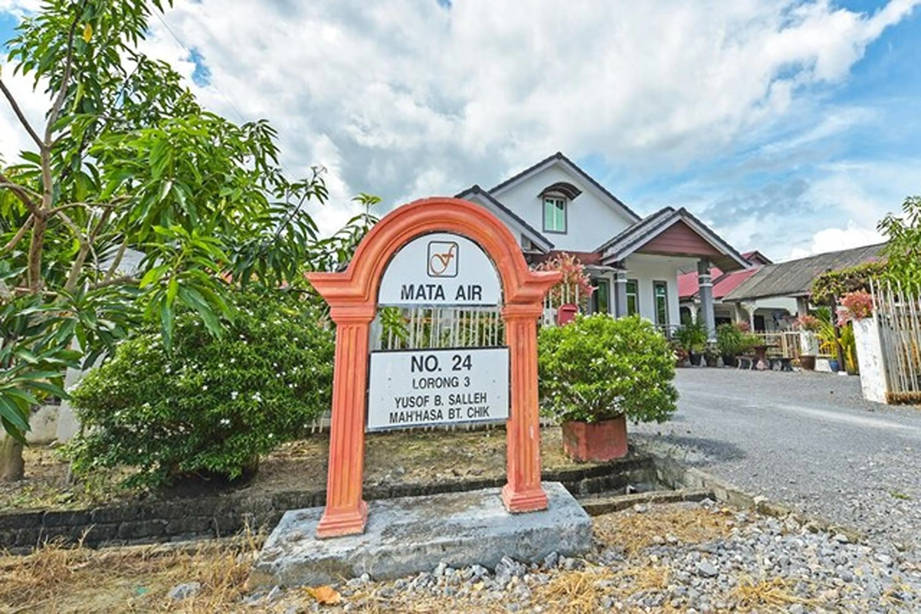 Logo/Certificate/Sign in Homestay Masha Padang Besar