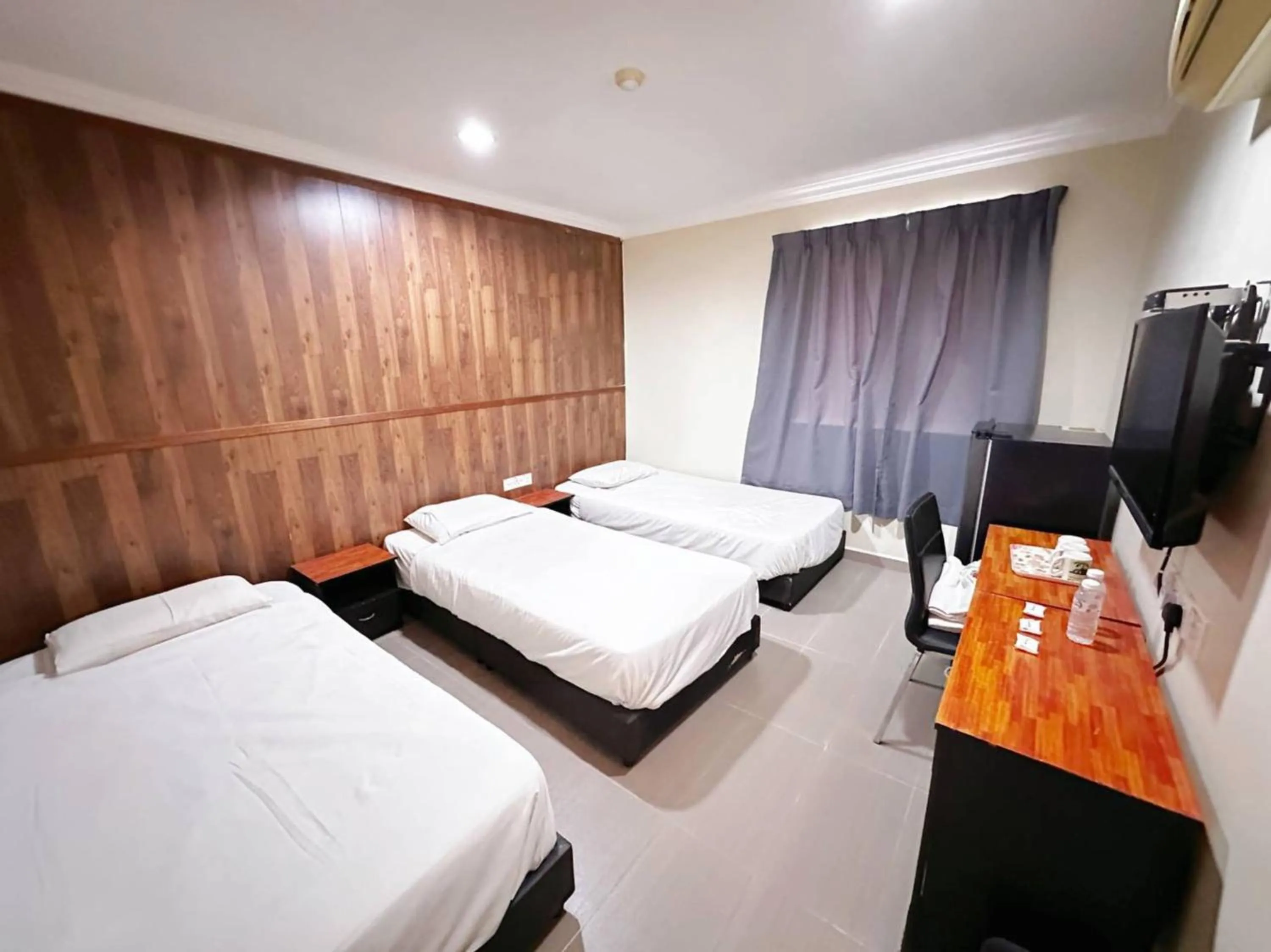 Bedroom, Bed in Hotel O Tasik Utama