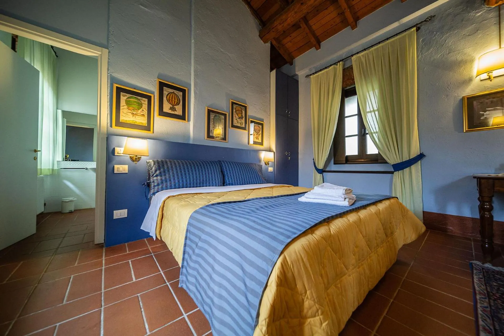 Photo of the whole room, Bed in La Locanda di Sant'Anna