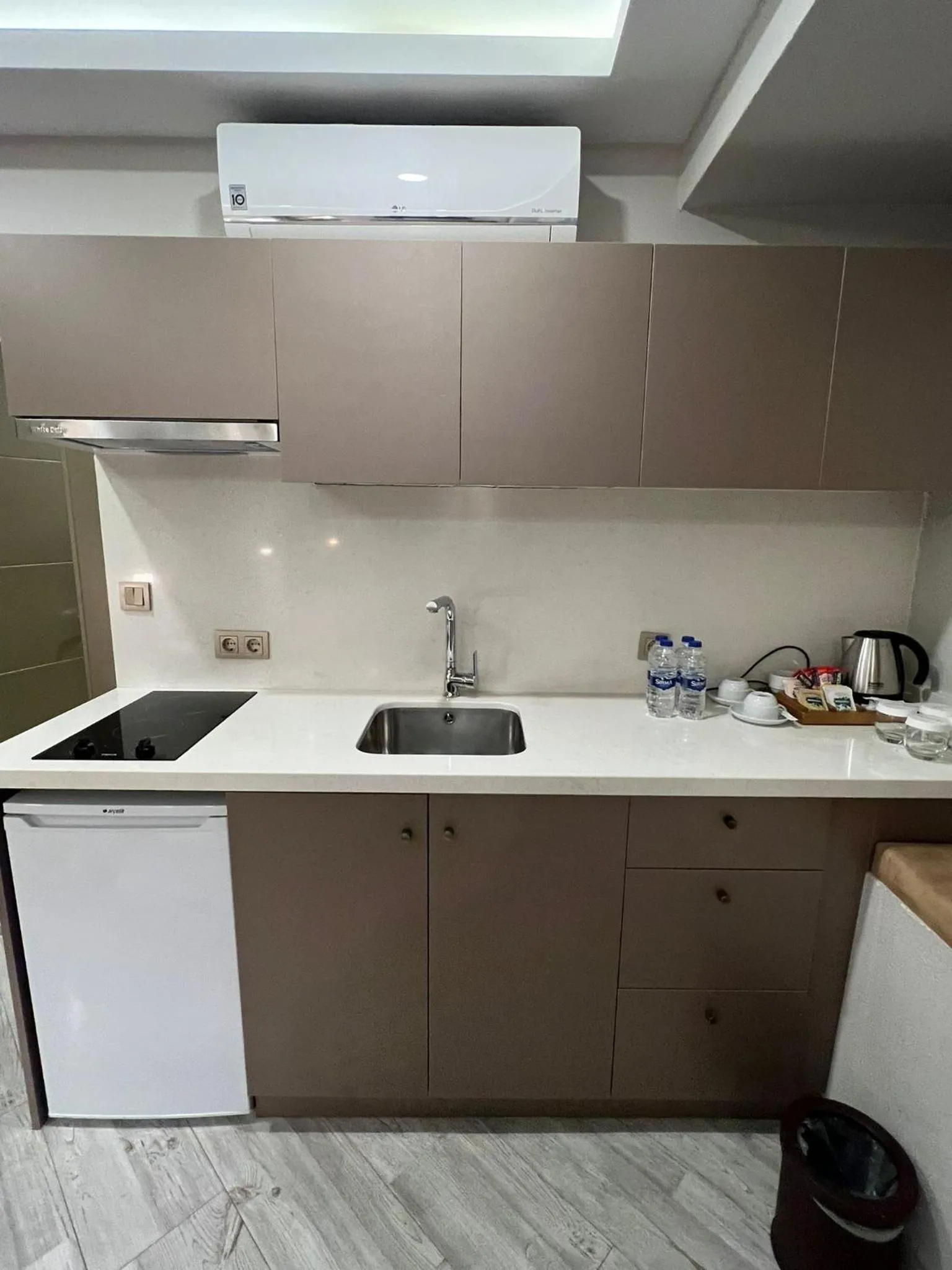 Kitchen or kitchenette in Ayramin Deluxe Hotel Taksim