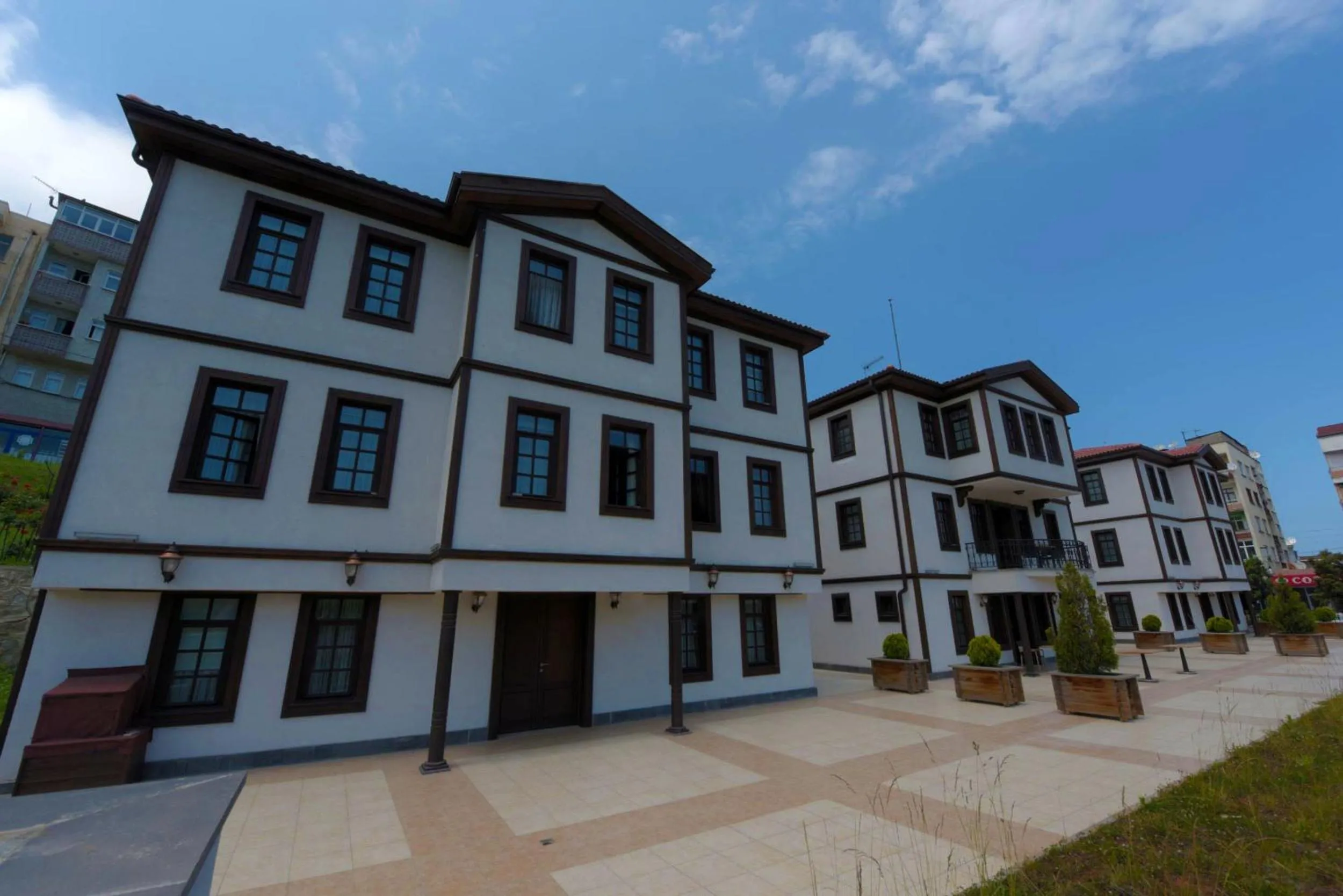 Facade/entrance in Zagnospasa Konaklari