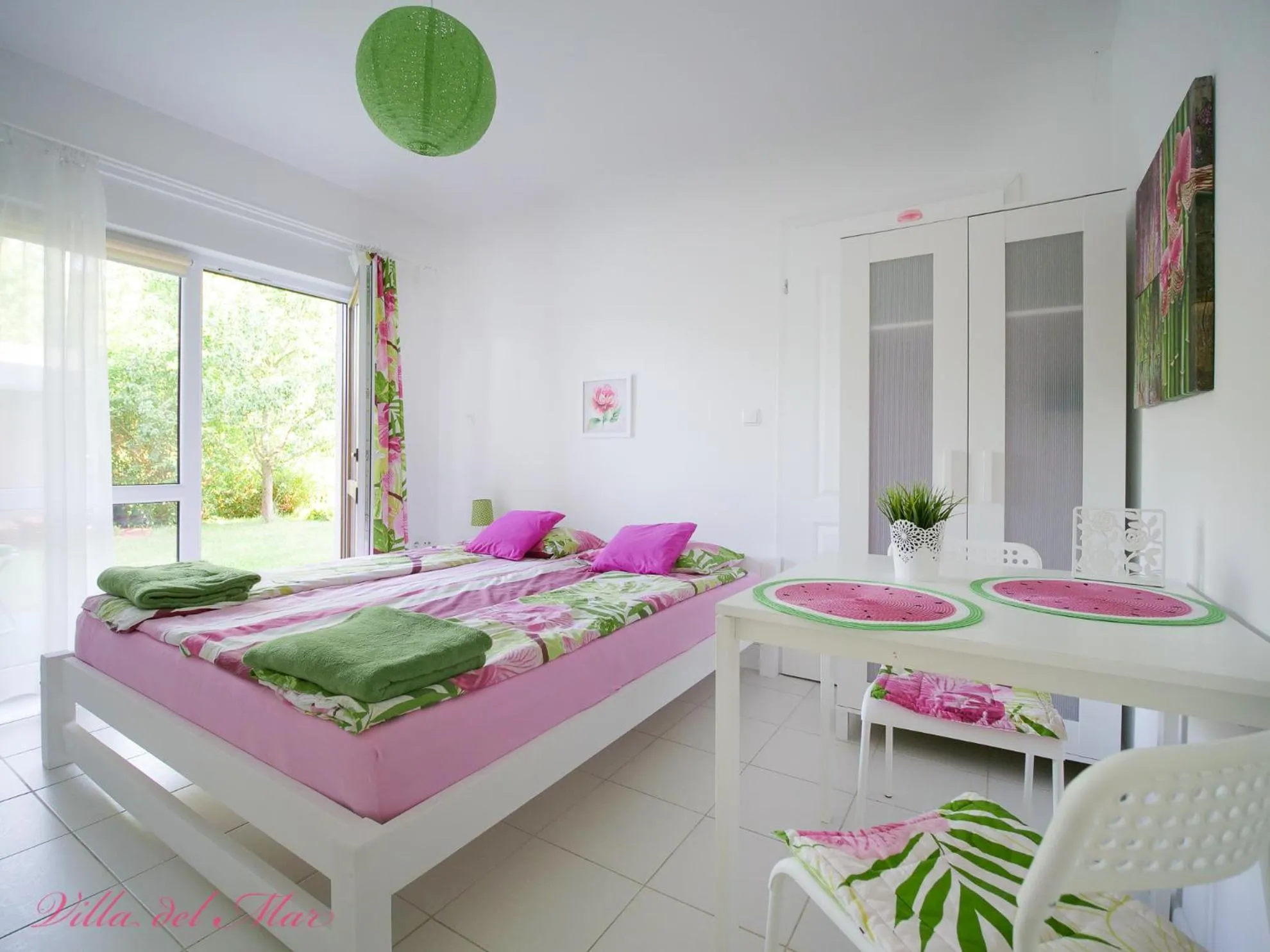 Bed in Villa del Mar