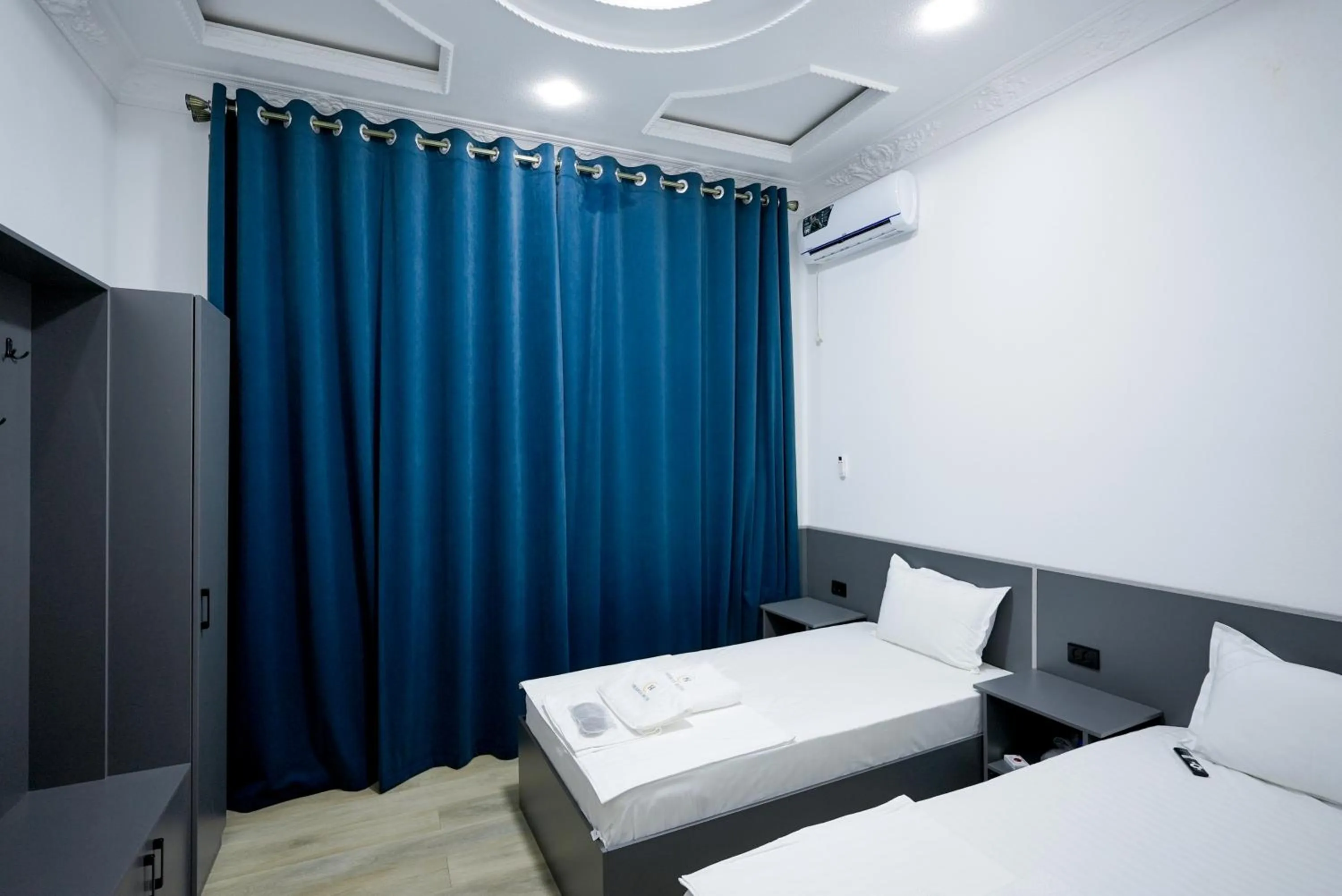 Bed in Chehran Hotel