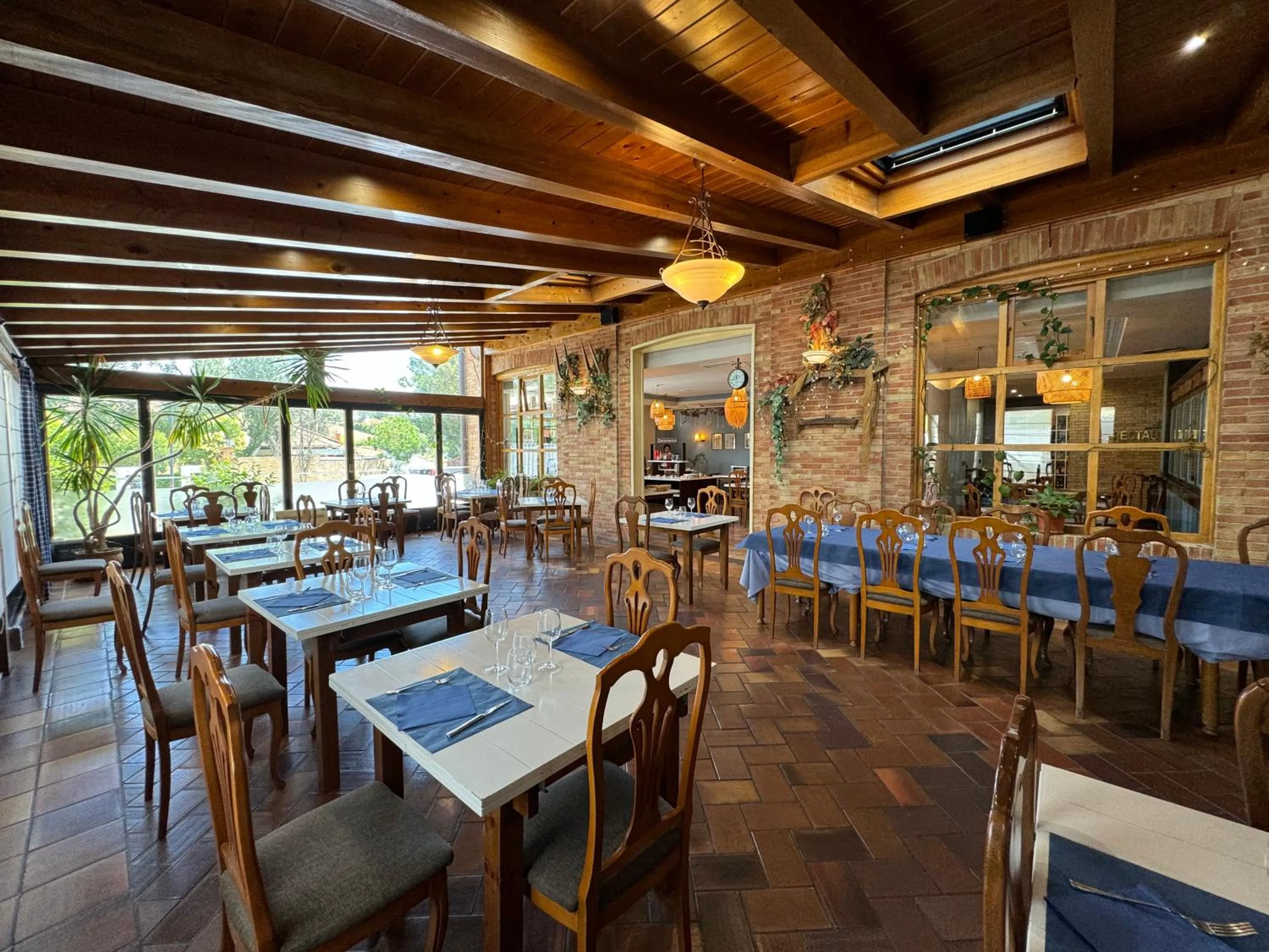 Restaurant/places to eat in Albergue Jakue