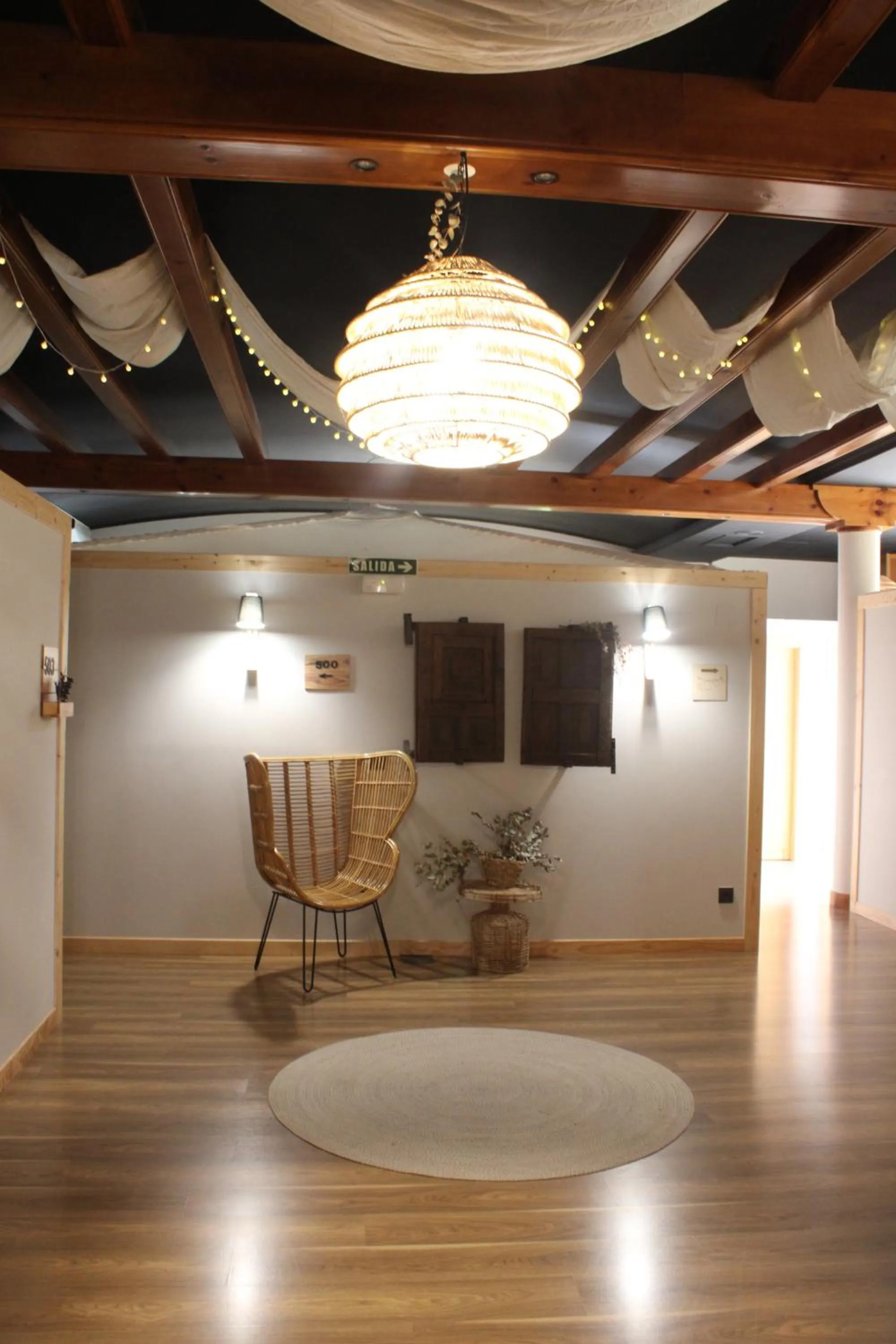 Decorative detail in Albergue Jakue