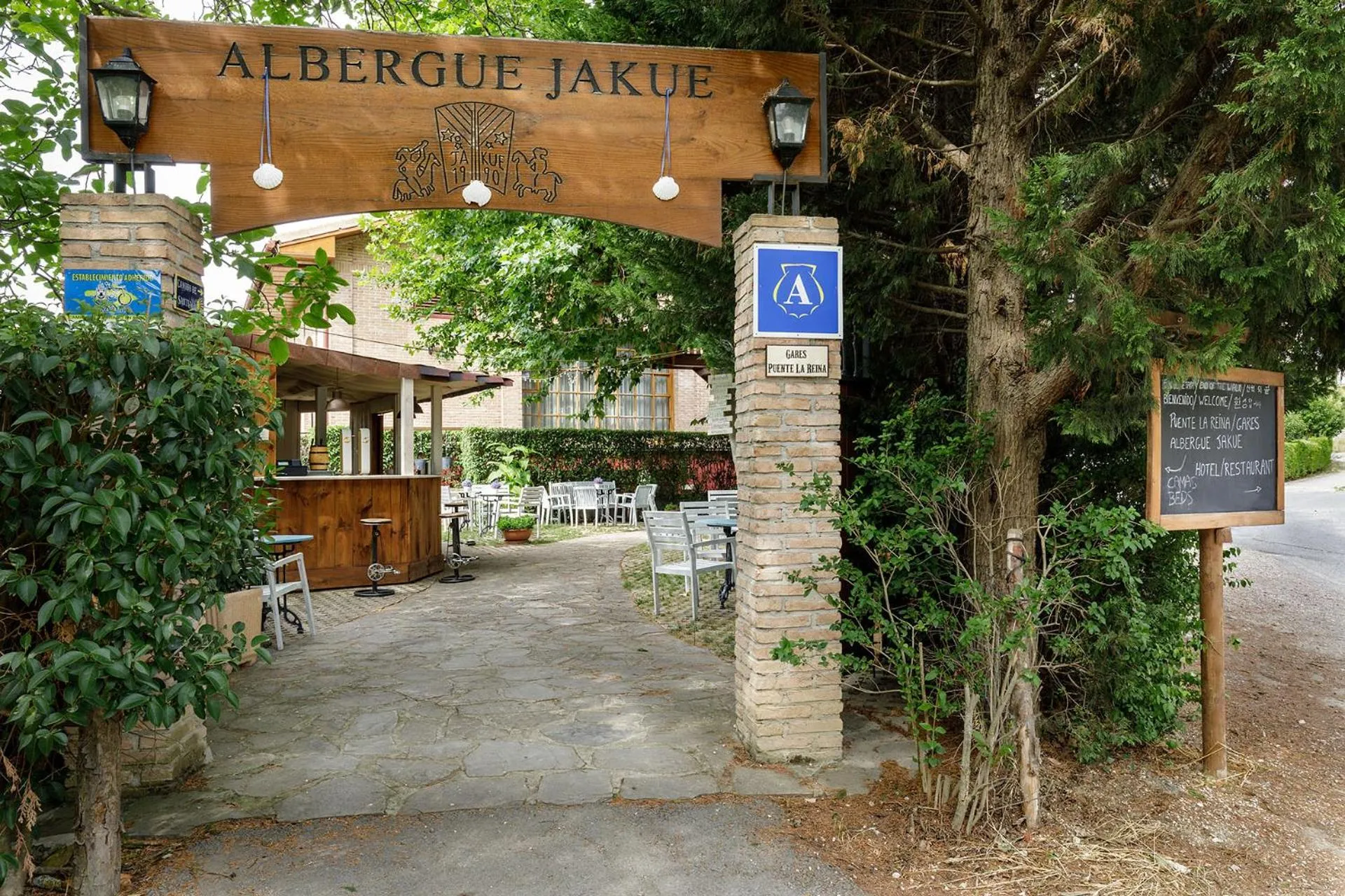 Facade/entrance in Albergue Jakue
