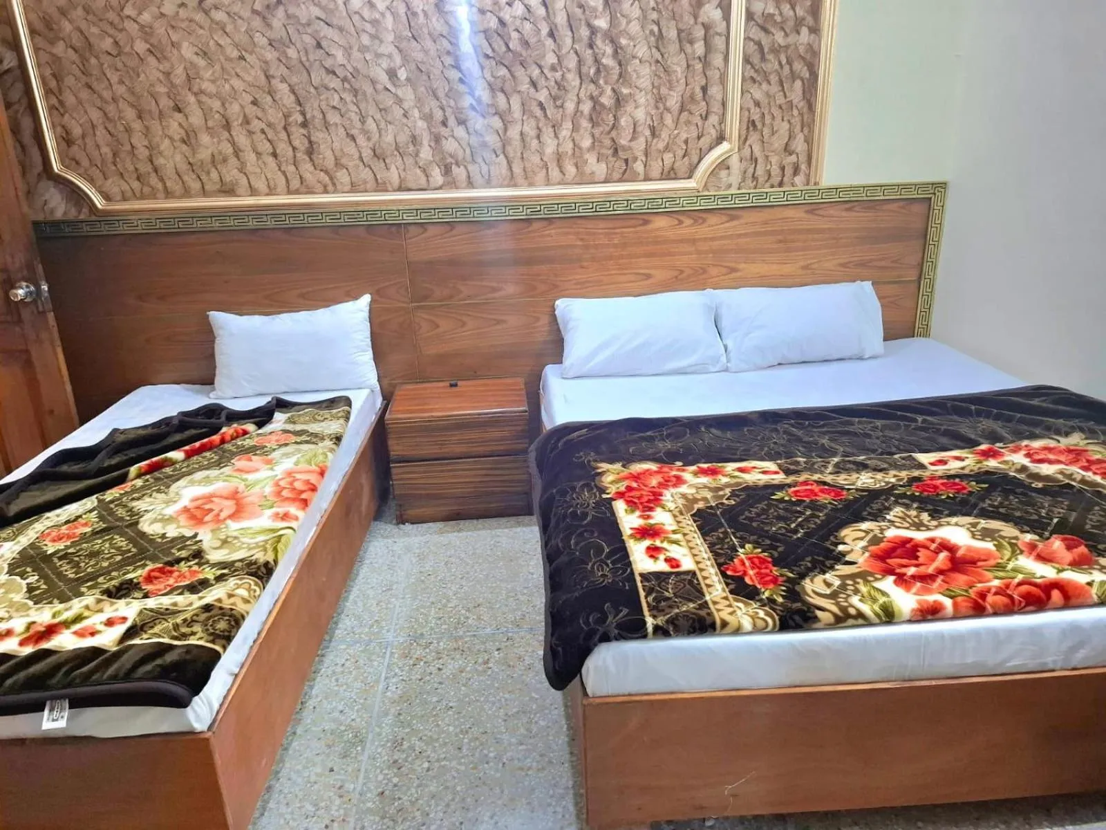Bedroom, Bed in Marhaba Hotel