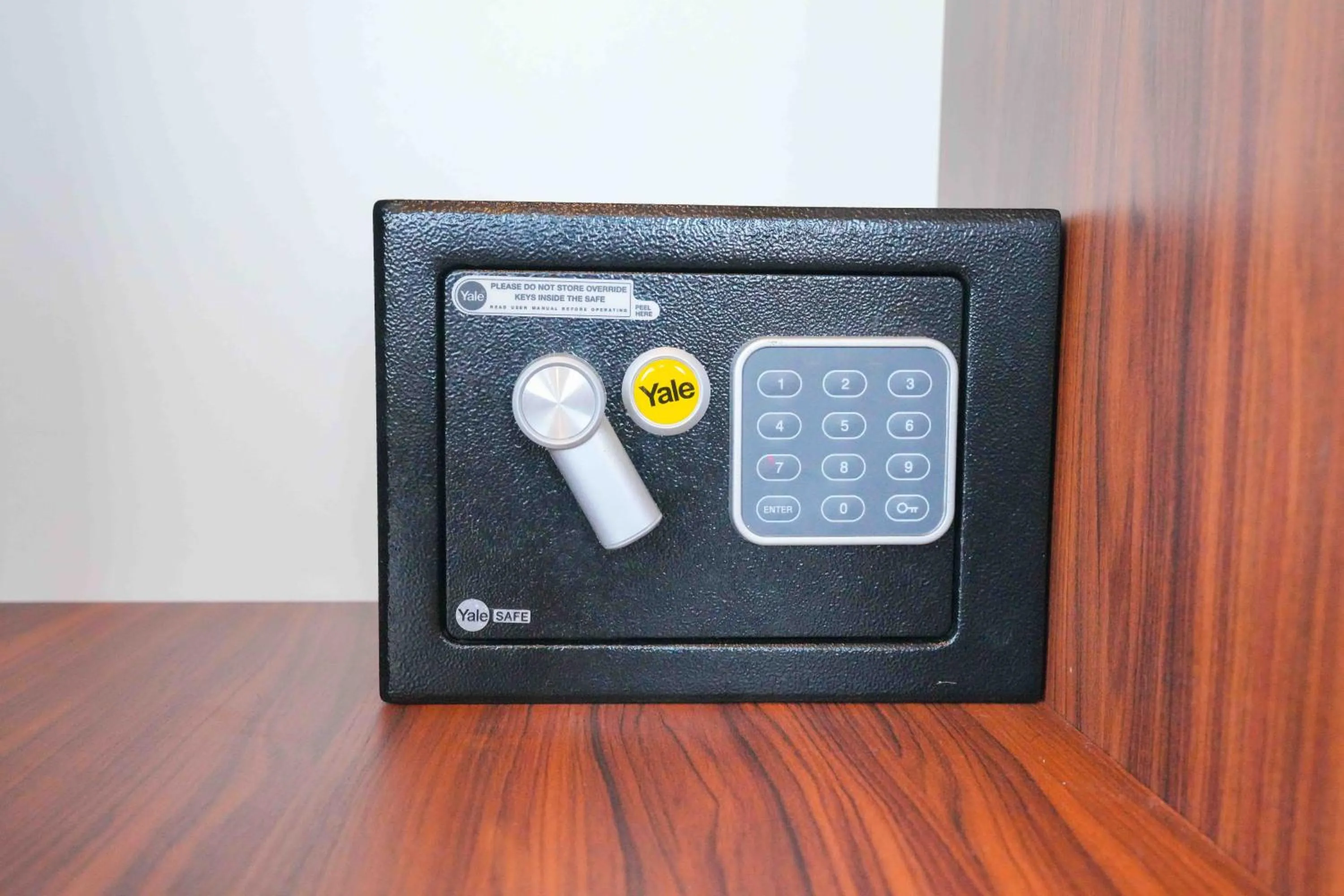 safe in Violin Hotel Sultanahmet