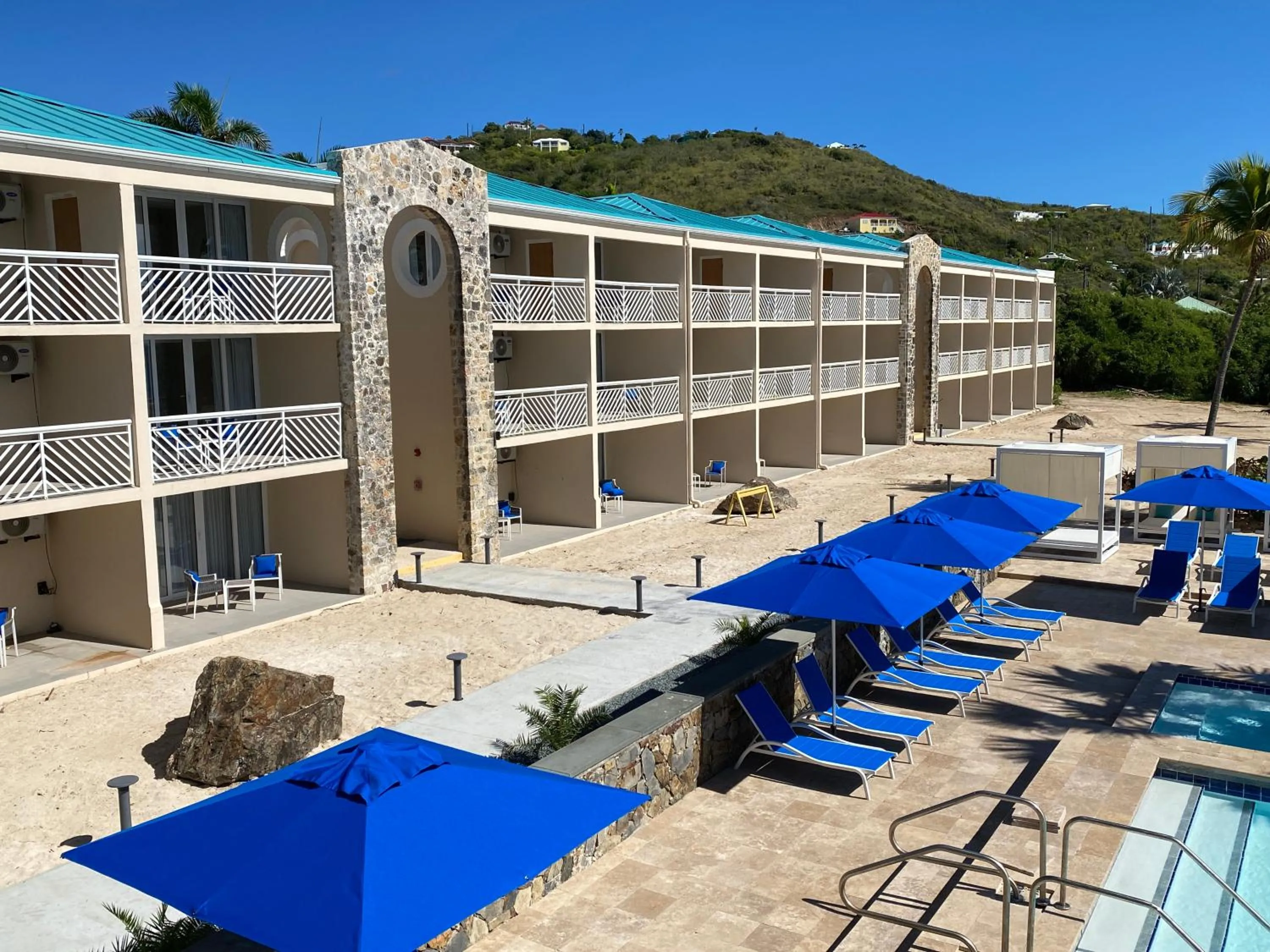 Swimming pool in Carina Bay Boutique All inclusive Resort & Casino