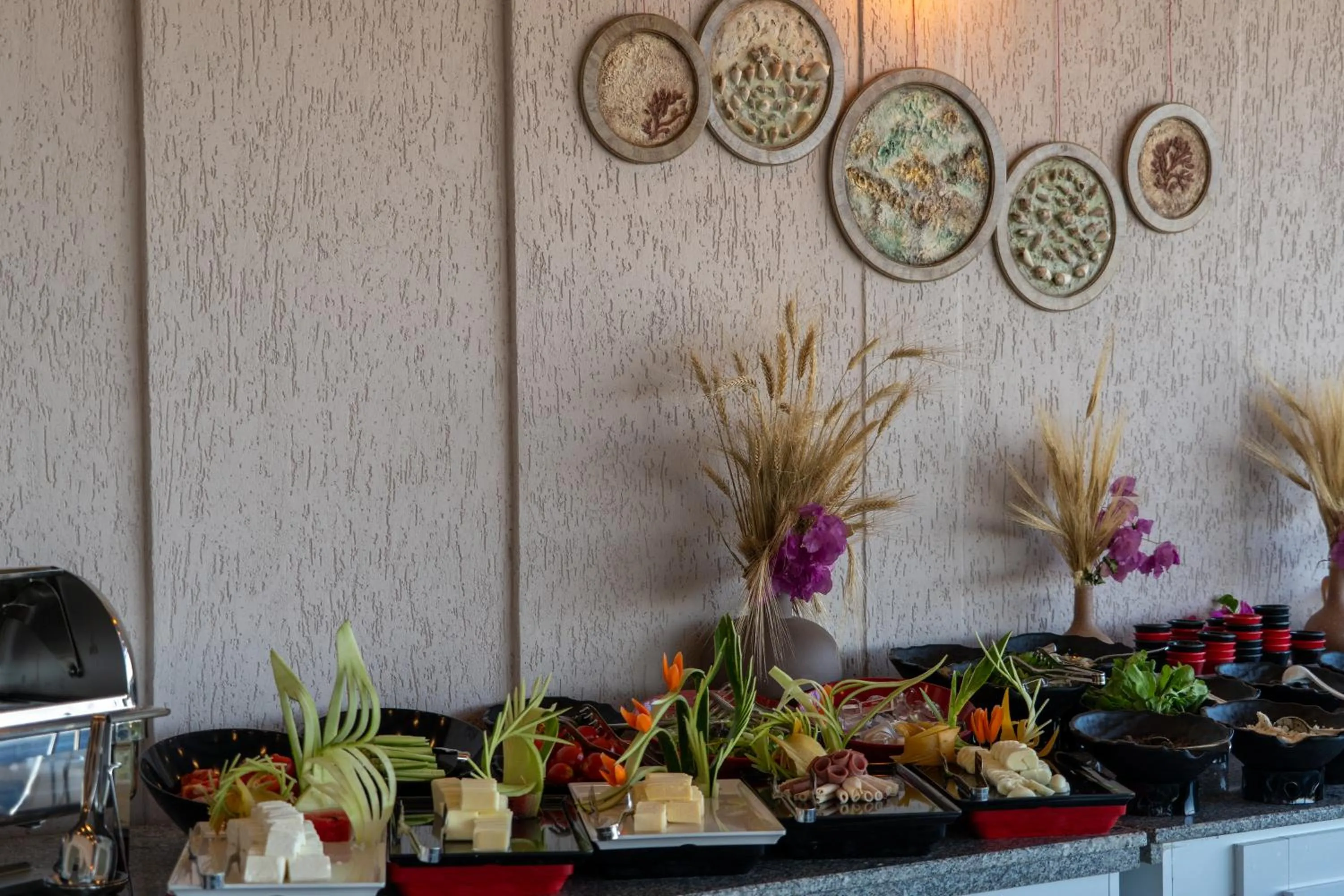 Food and drinks in Brow City Kaş