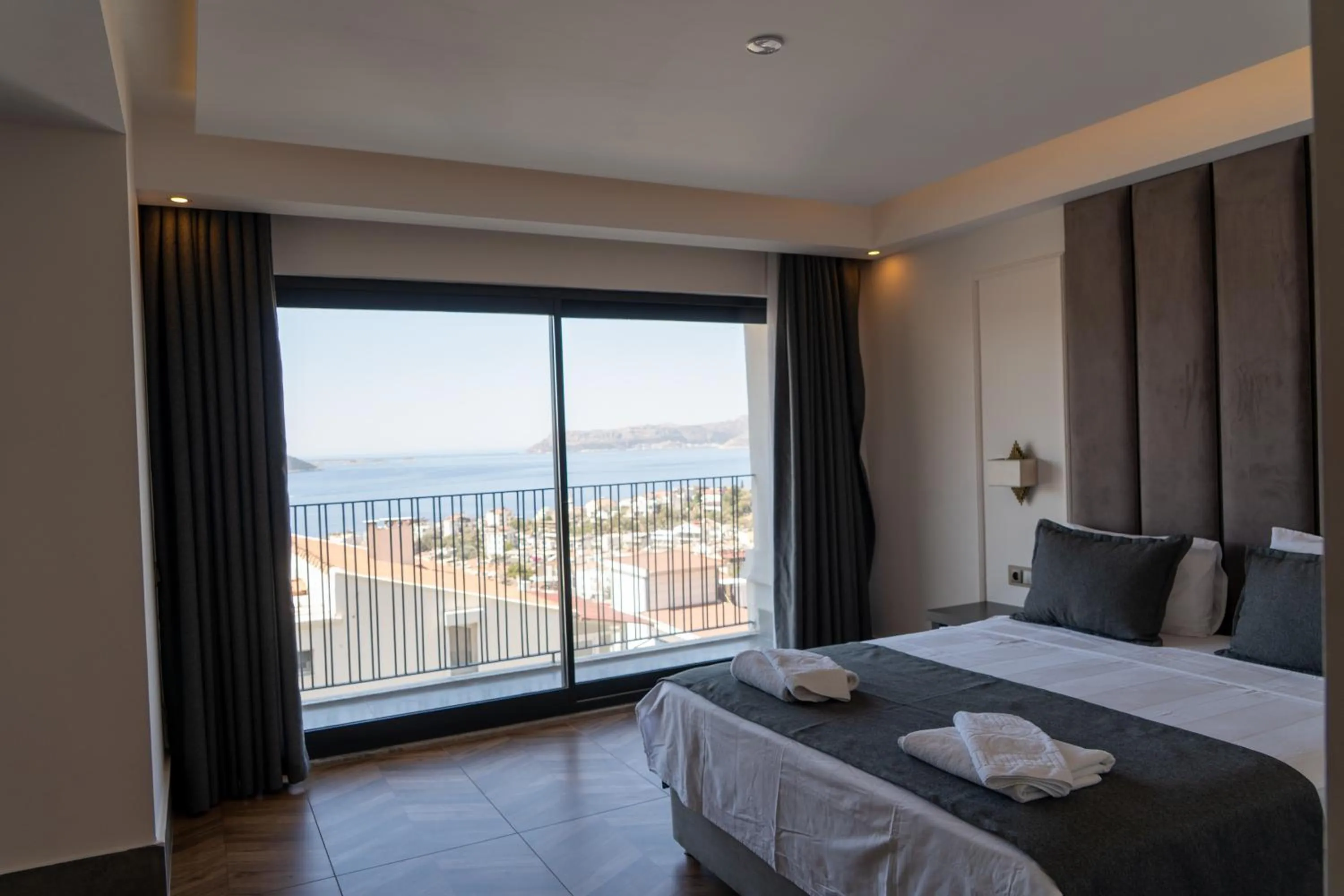 Sea view, Bed in Brow City Kaş