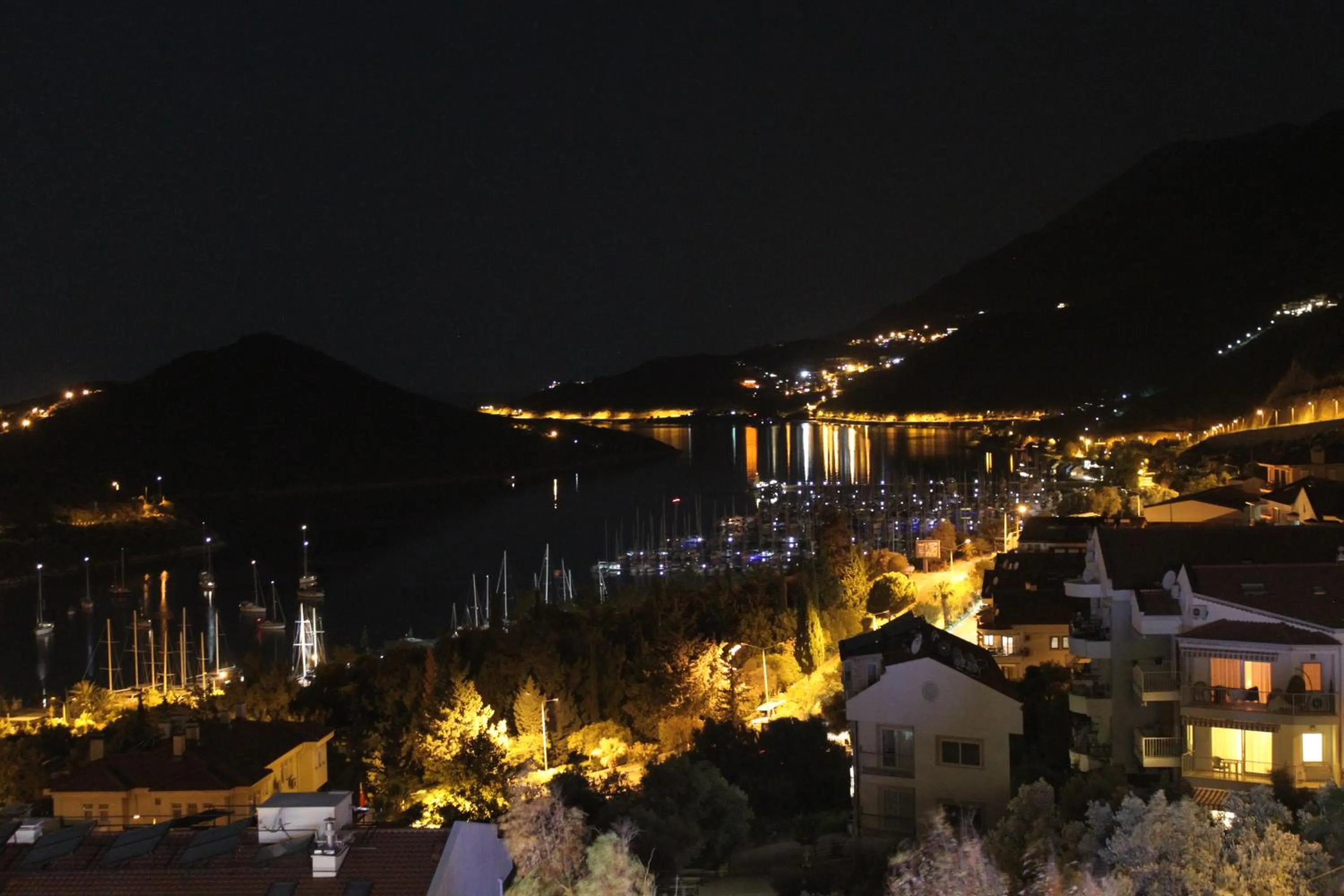 Restaurant/places to eat in Brow City Kaş