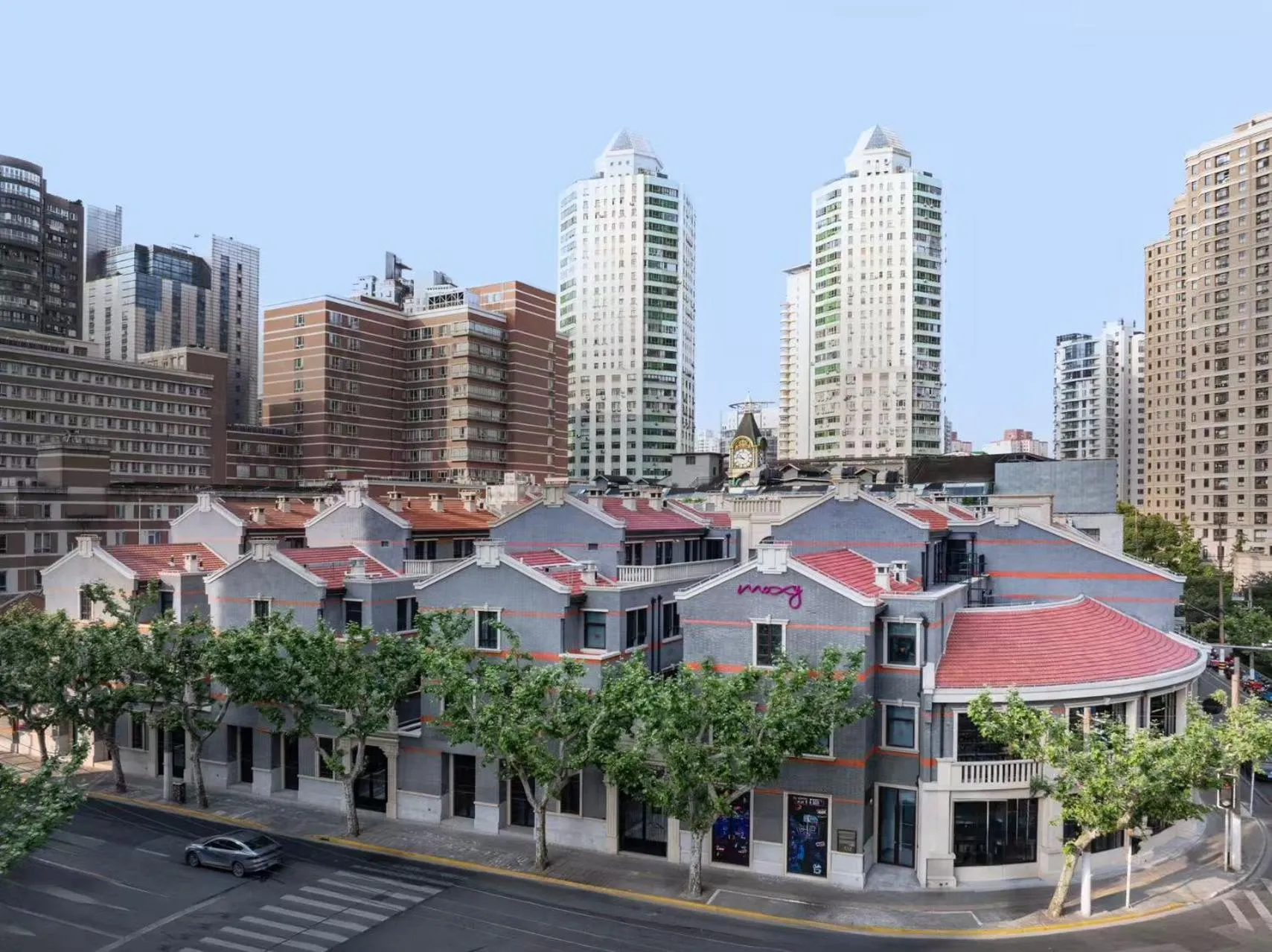Property building in Moxy Shanghai Putuo