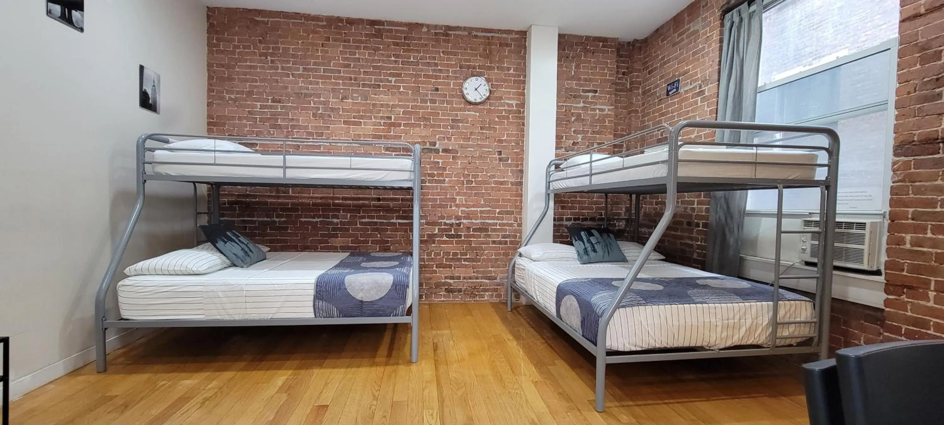 Bedroom, Bed in Studios Midtown Manhattan