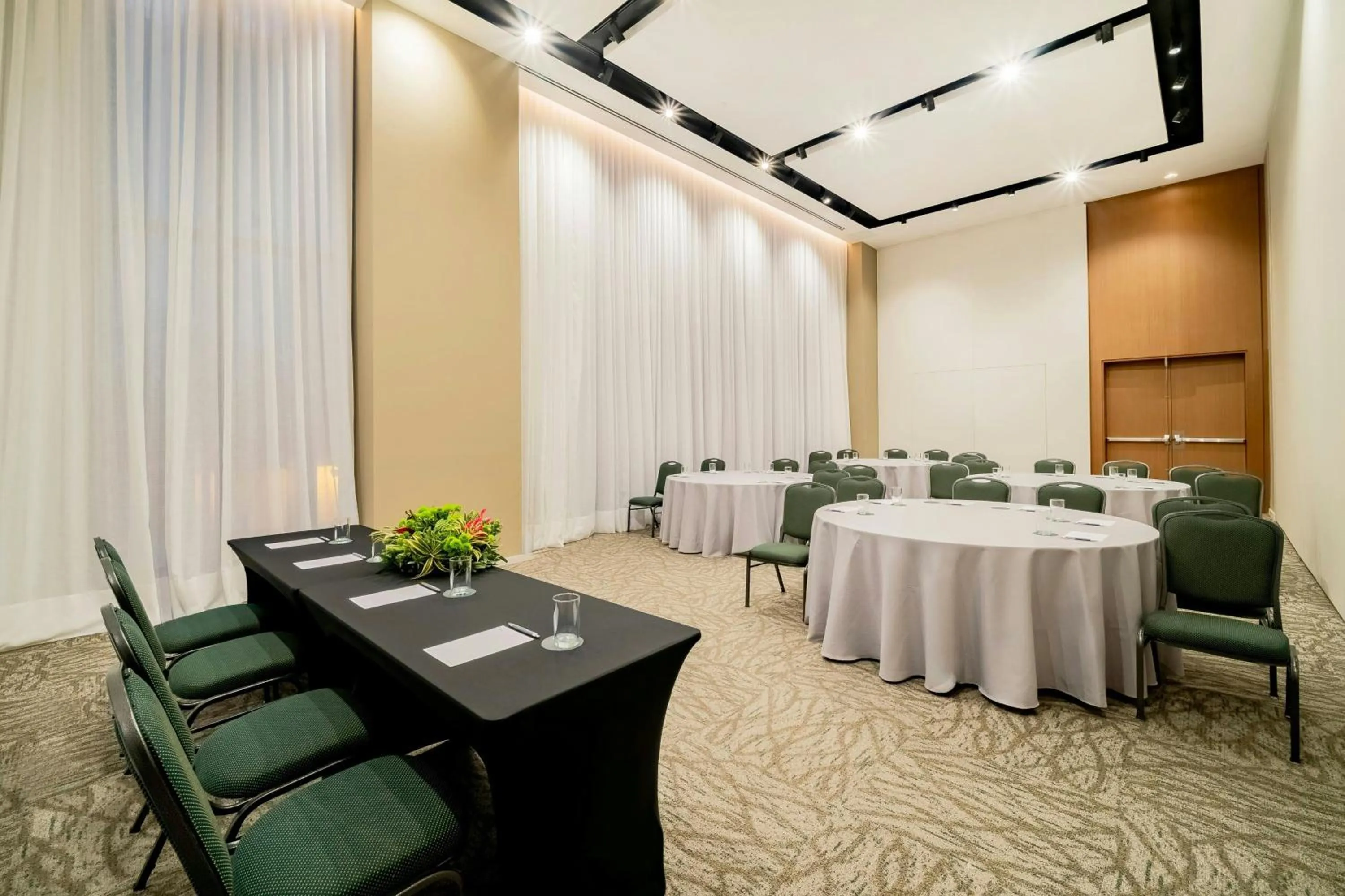 Meeting/conference room in The Westin Sao Paulo