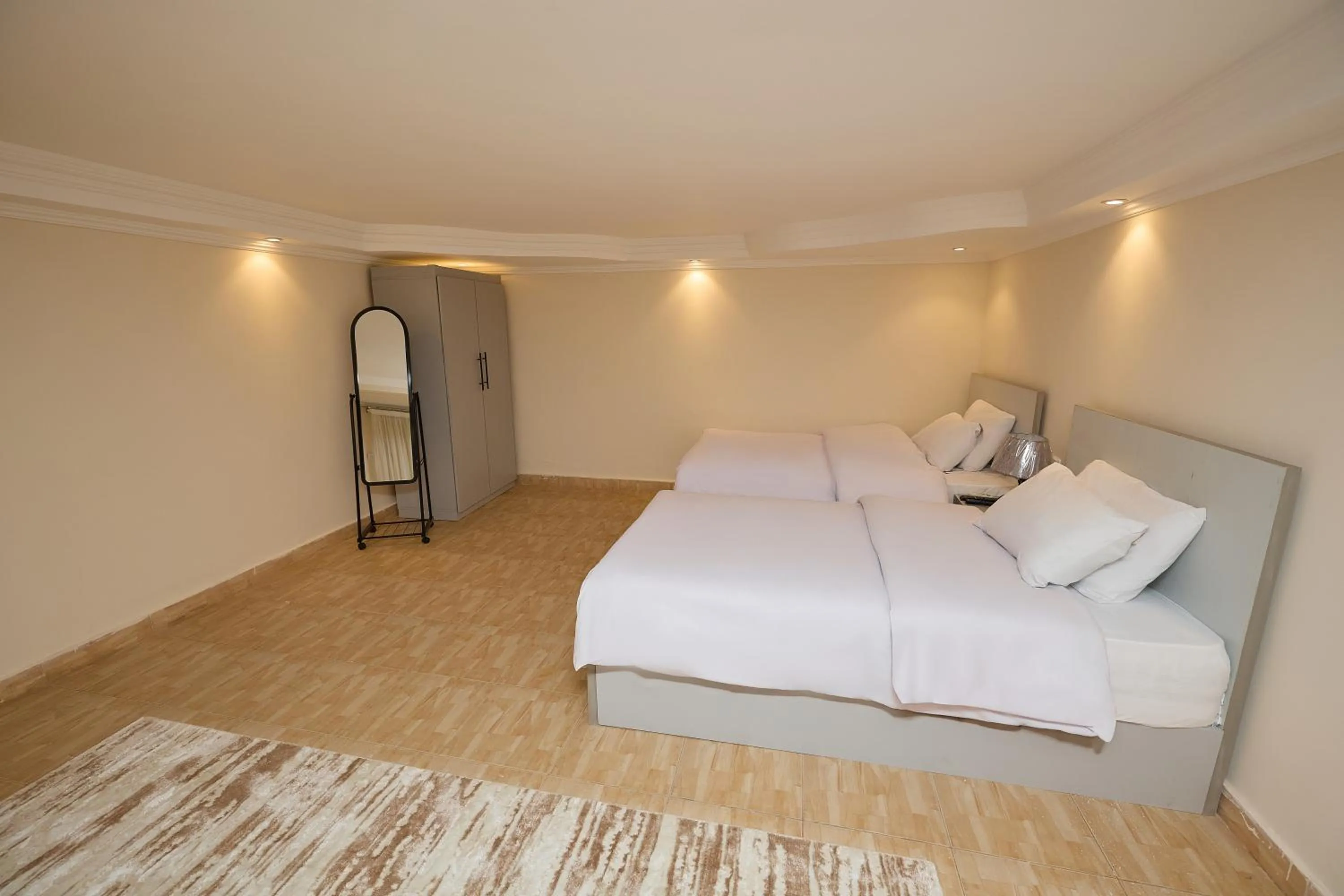 Bed in Settle Inn Al Rehab City A