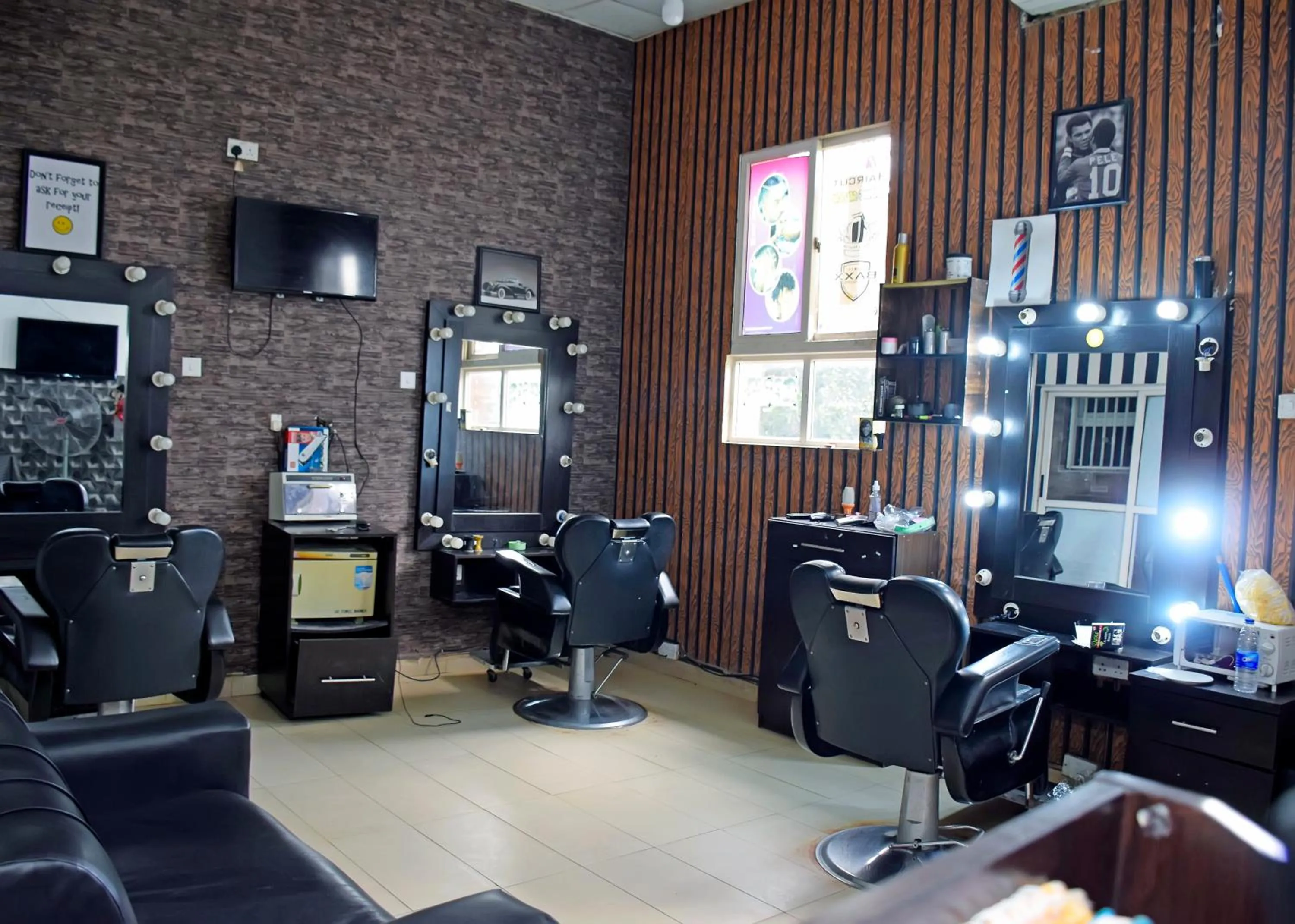 Sandralia Hotel Limited, Abuja