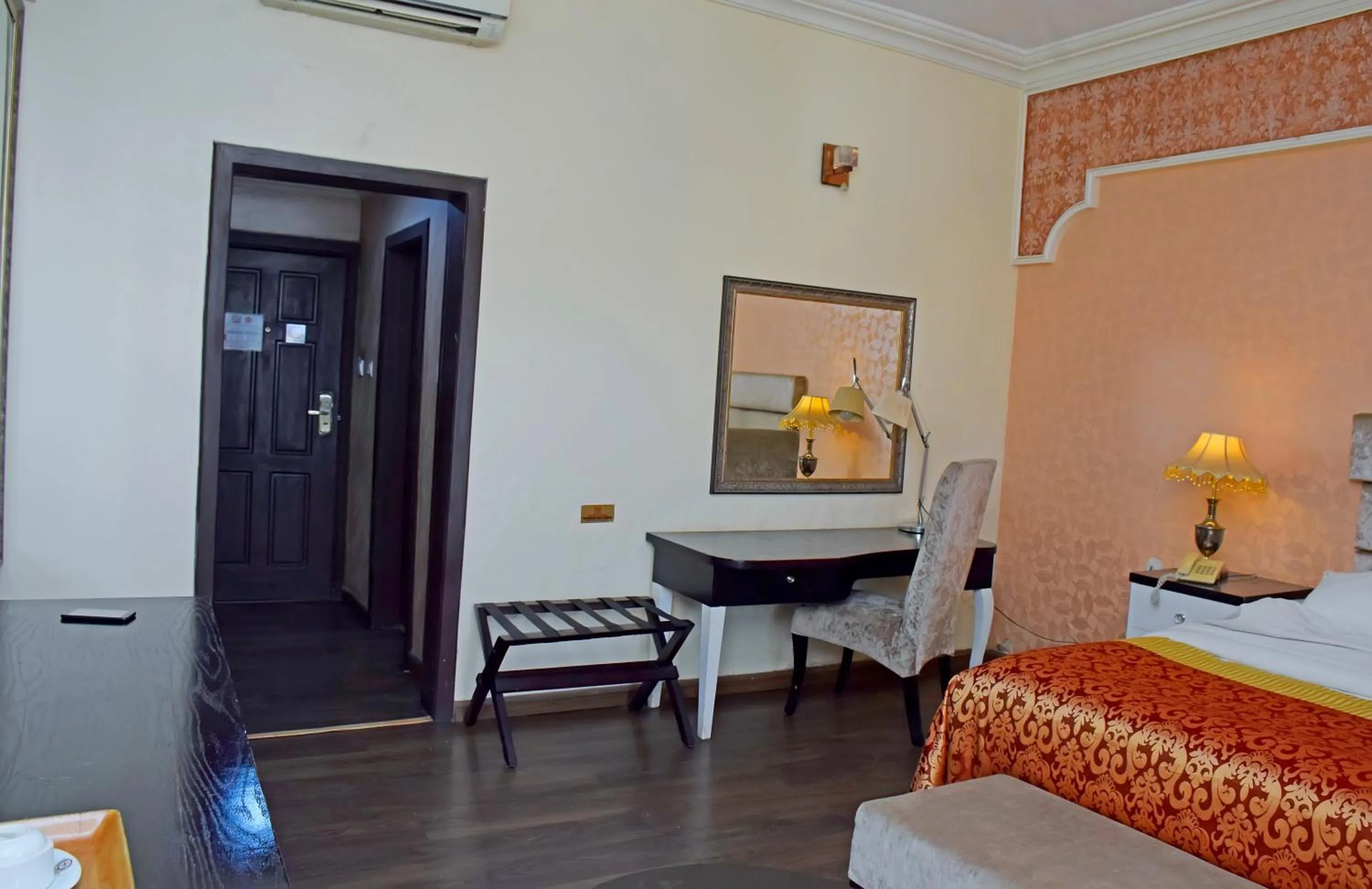 Bed in Sandralia Hotel Limited, Abuja