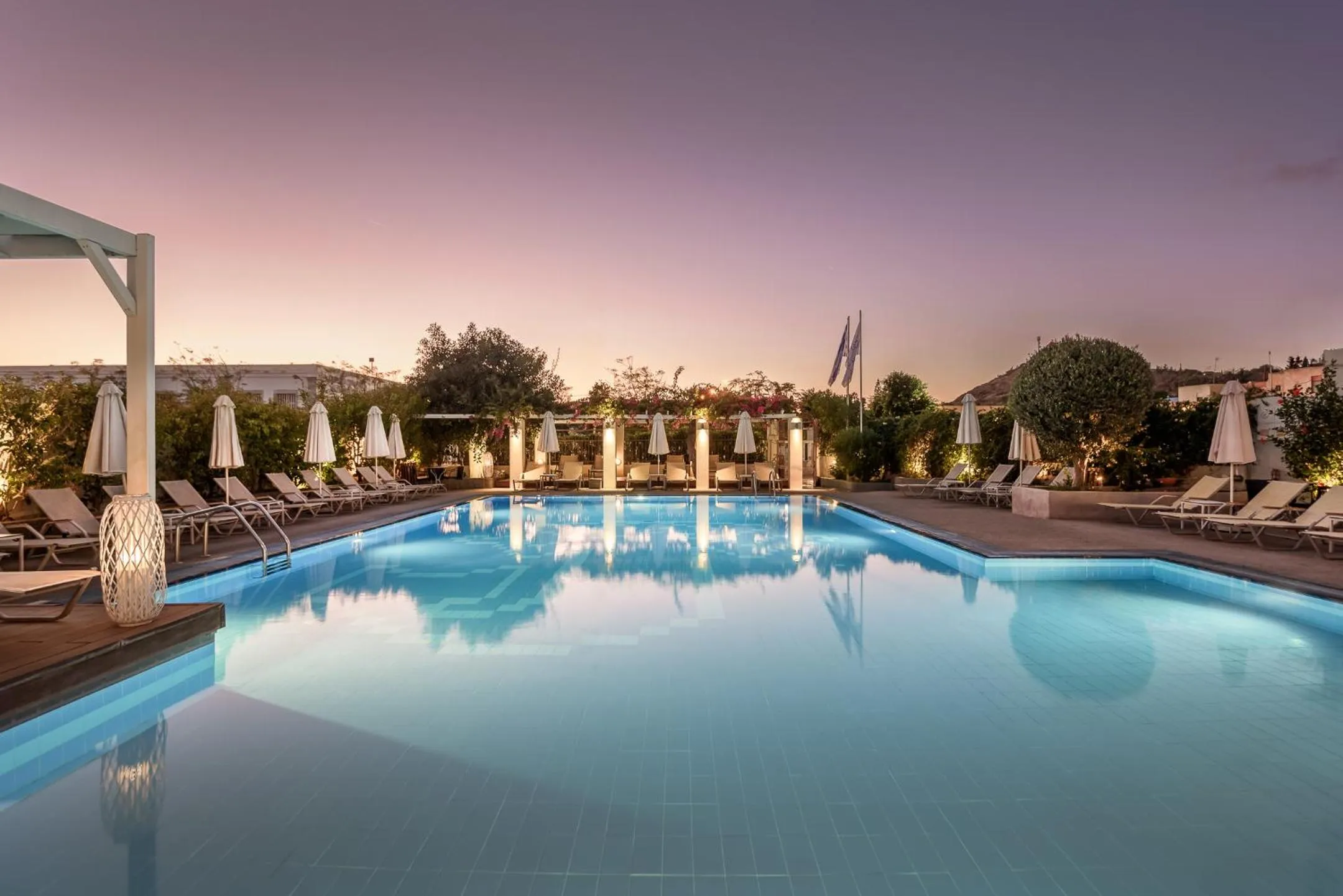 Swimming pool in Nissia Kamares