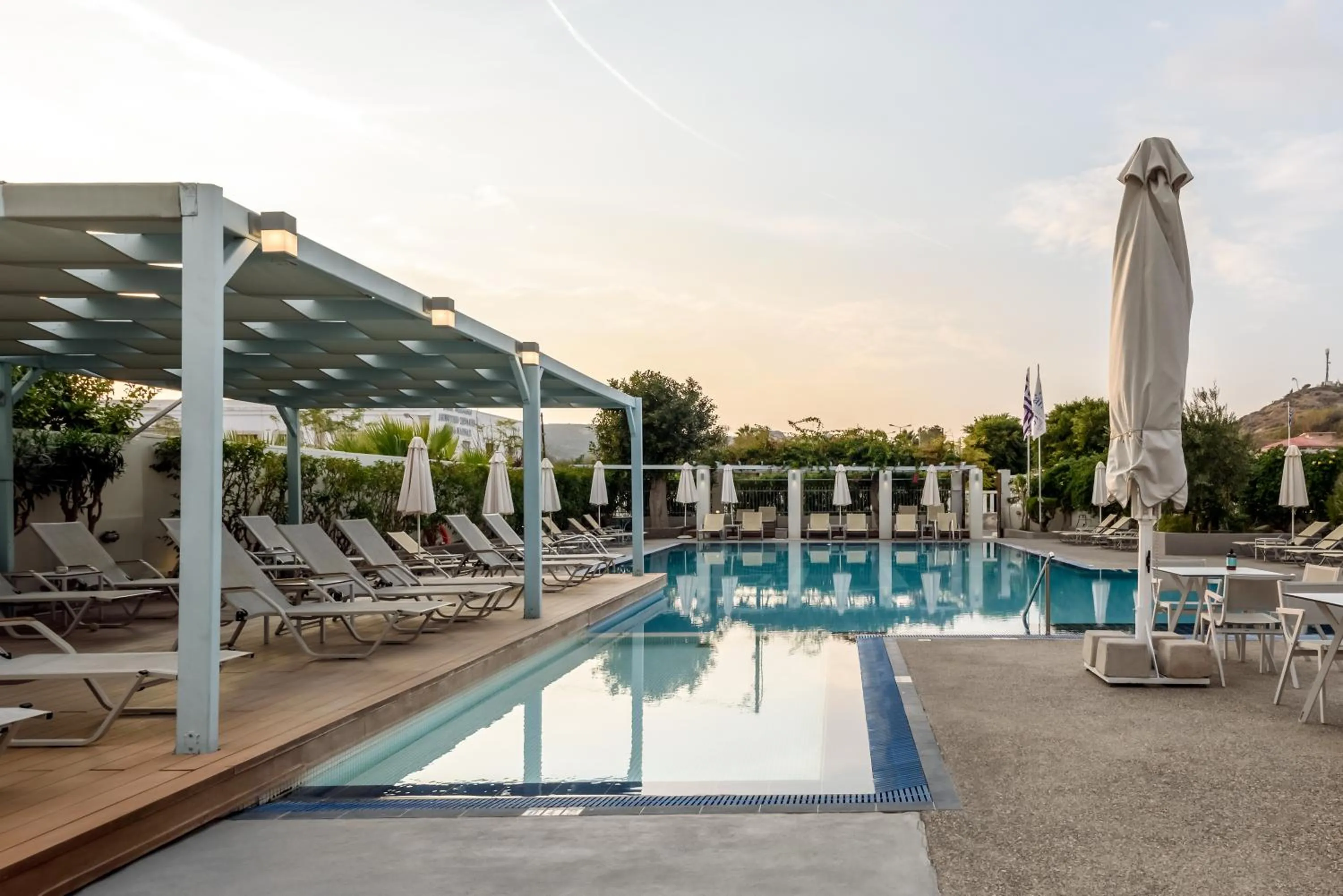 Swimming pool in Nissia Kamares