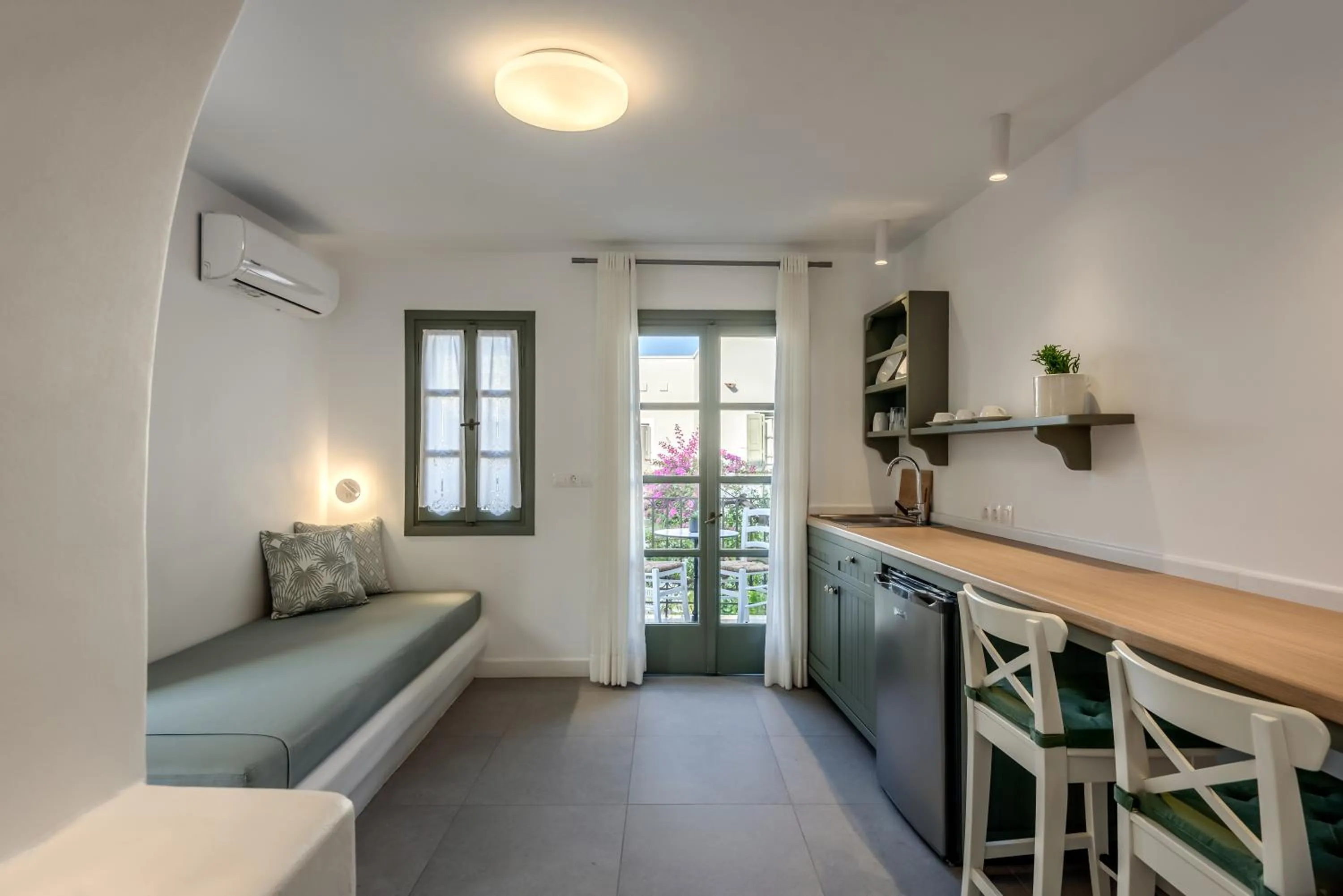 Kitchen or kitchenette in Nissia Kamares