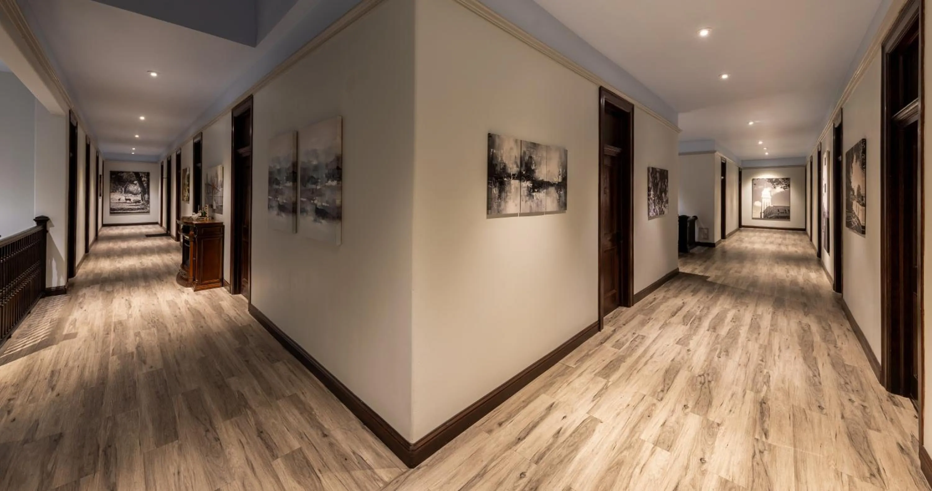 Property building, Bed in Oaktown Roost