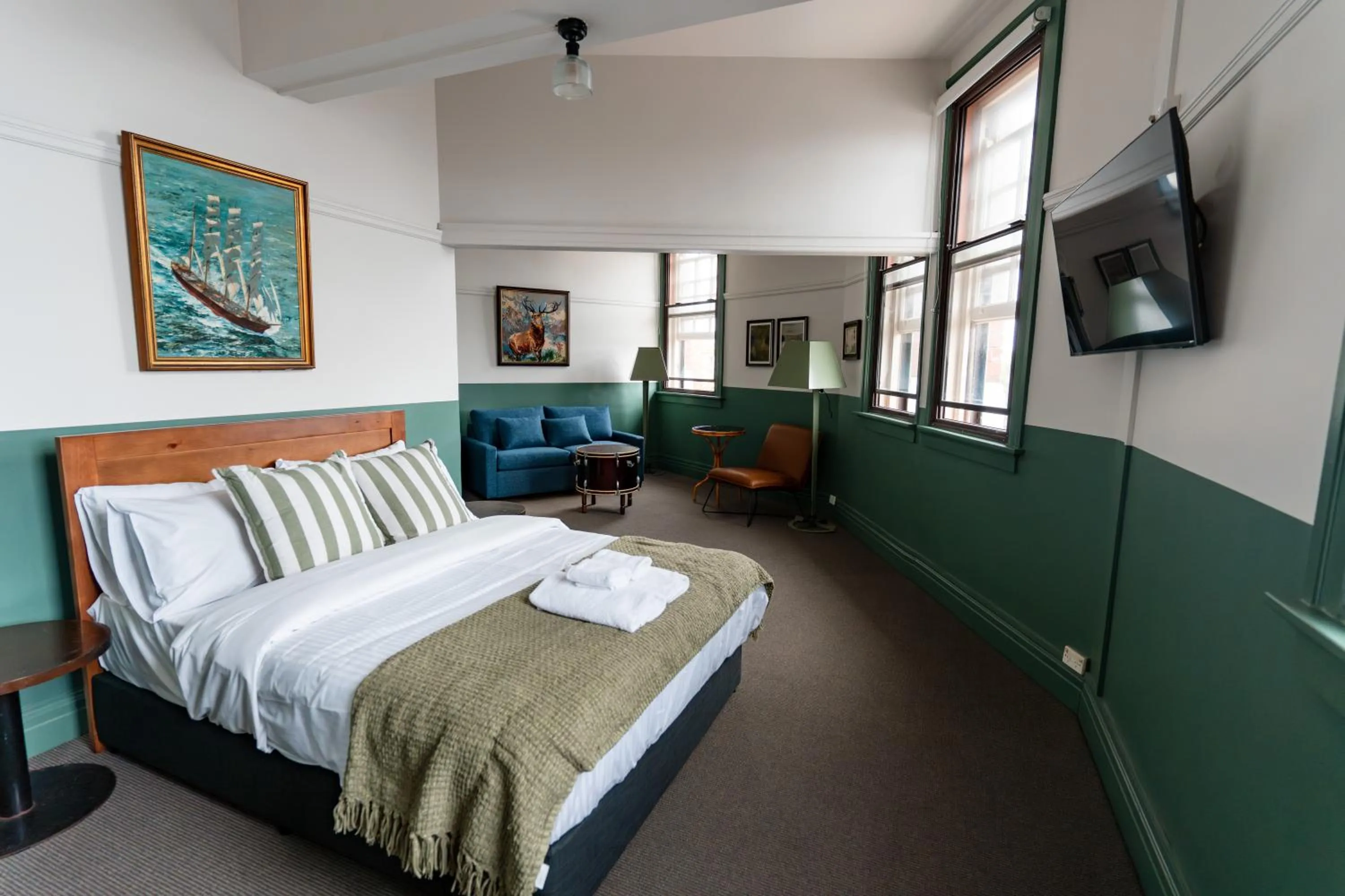 Bed in Courthouse Hotel