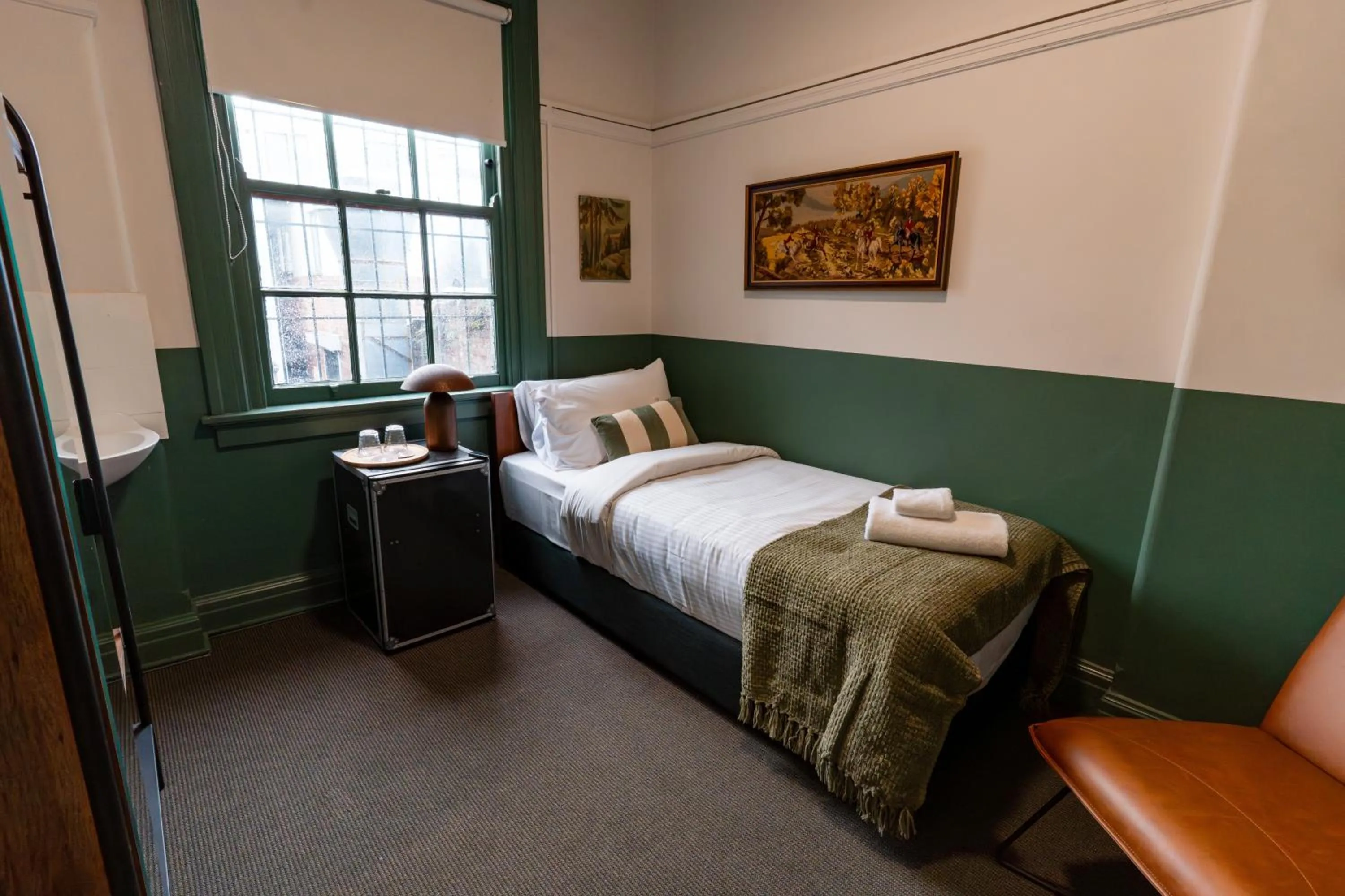 Bed in Courthouse Hotel