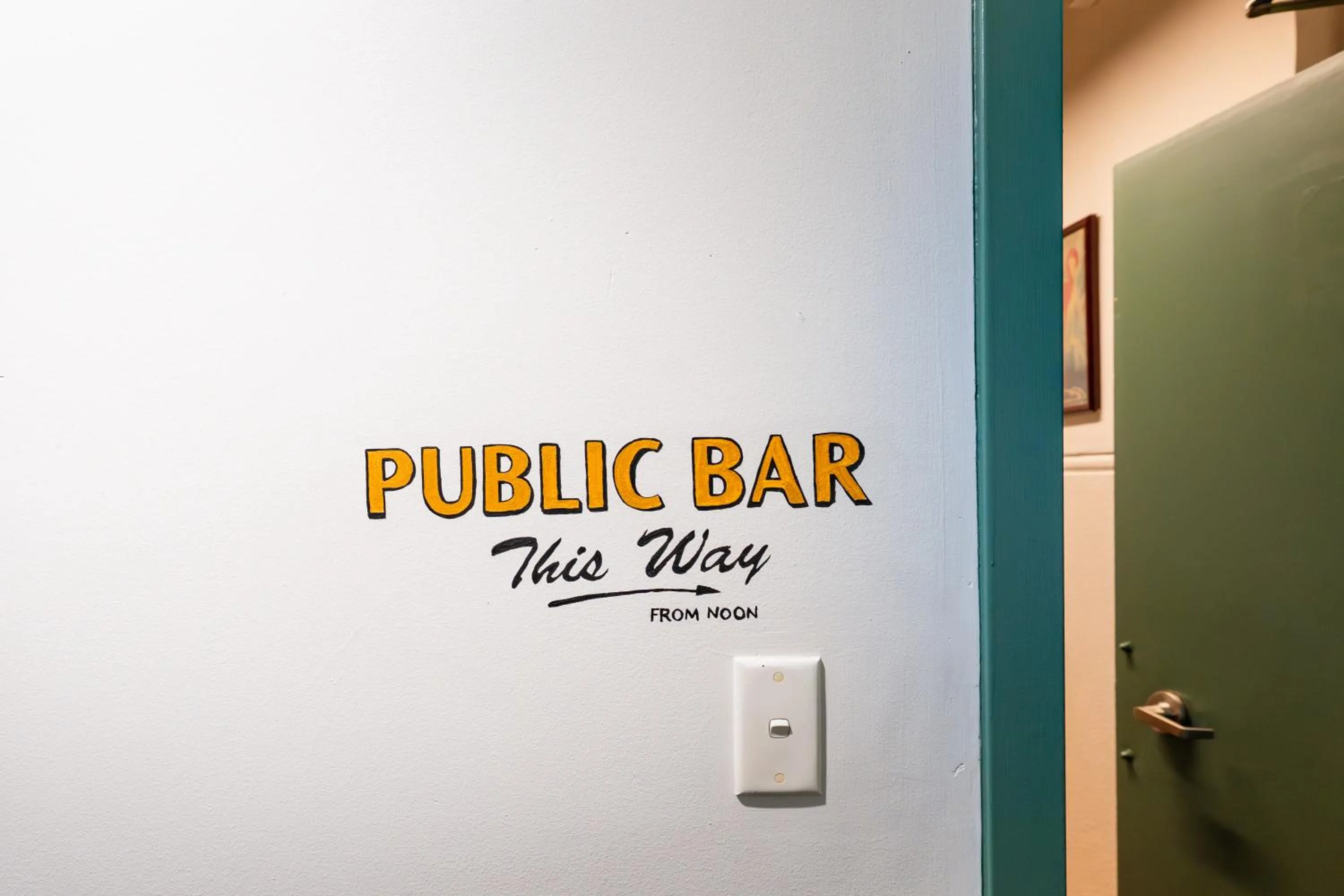 Property logo or sign in Courthouse Hotel