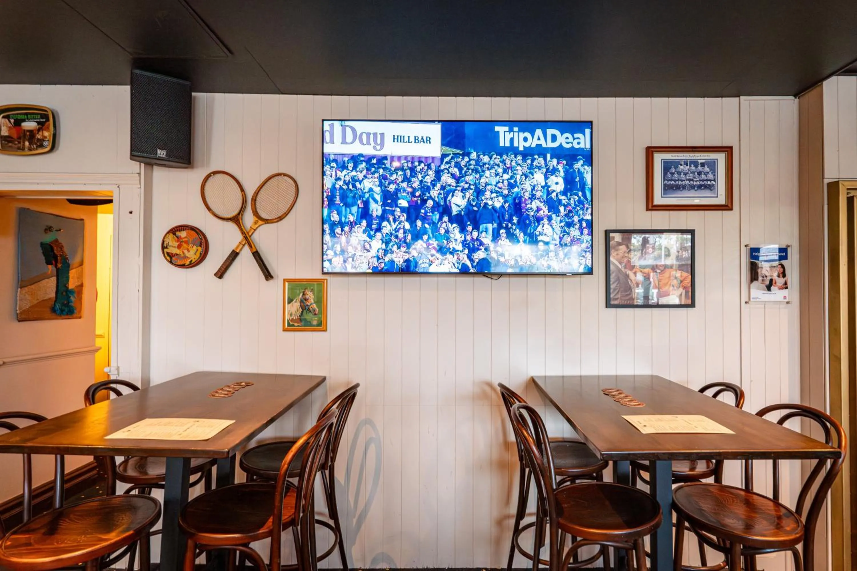 Restaurant/places to eat in Courthouse Hotel