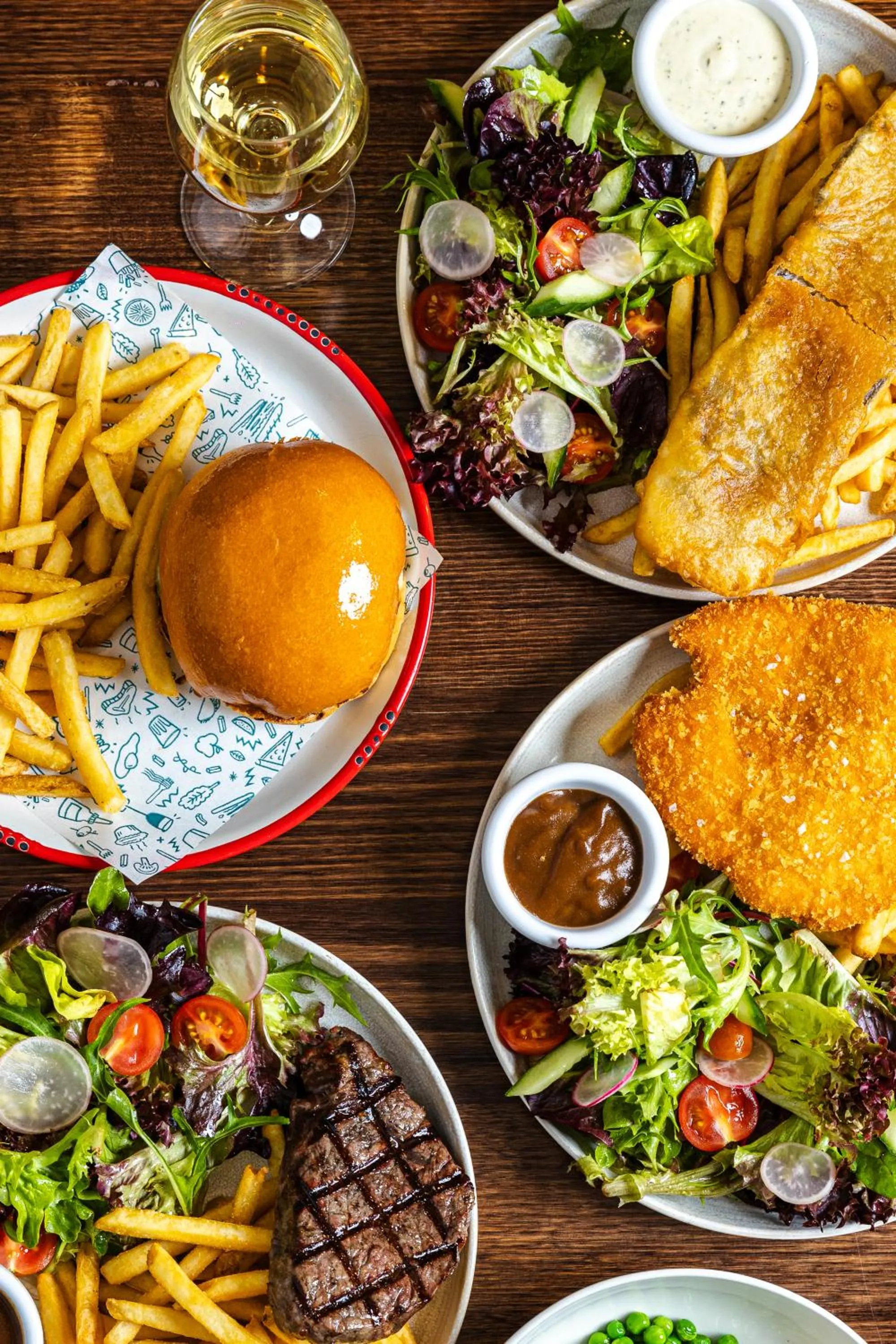 Restaurant/places to eat in Courthouse Hotel