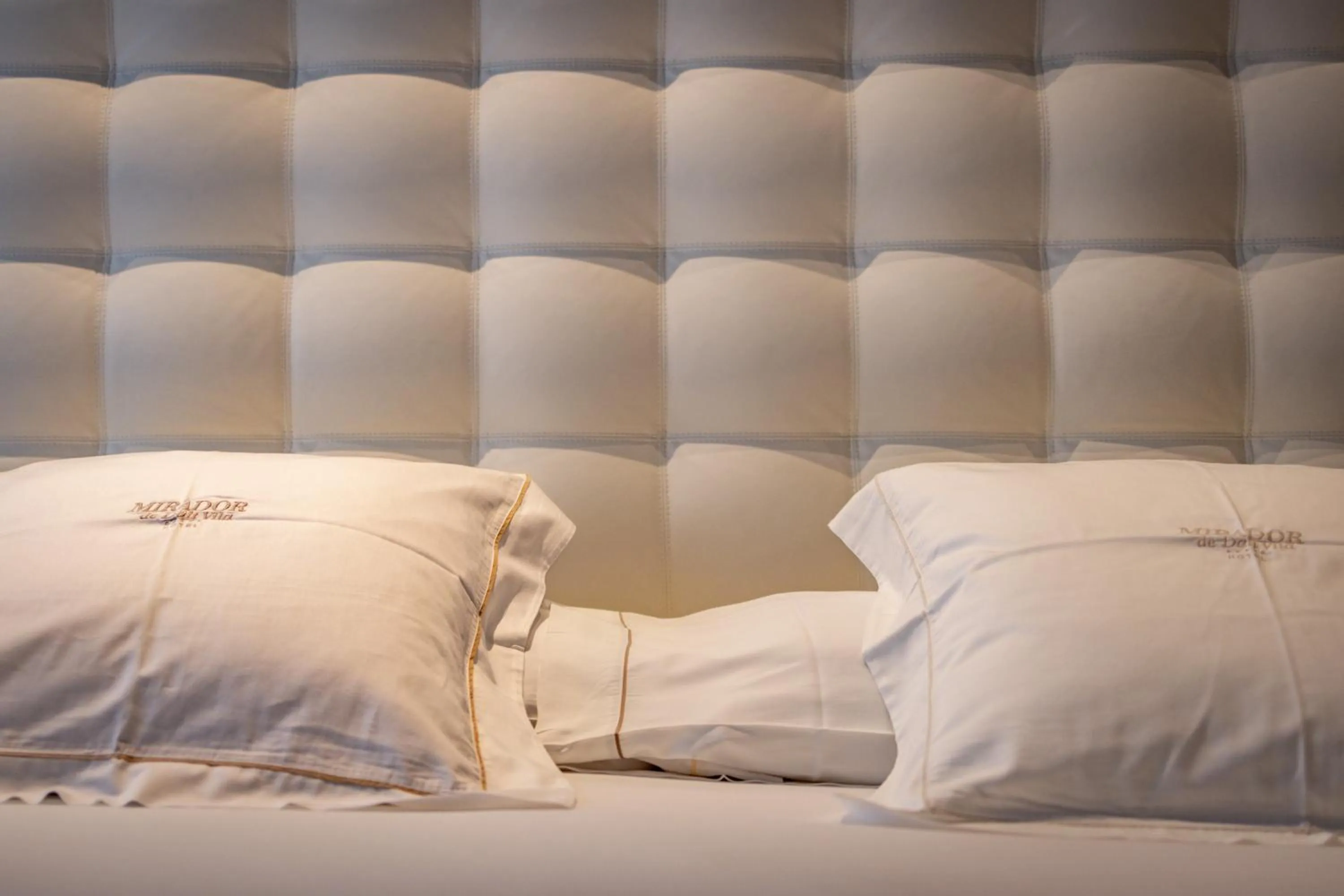 Bed in Mirador de Dalt Vila-Relais & Chateaux