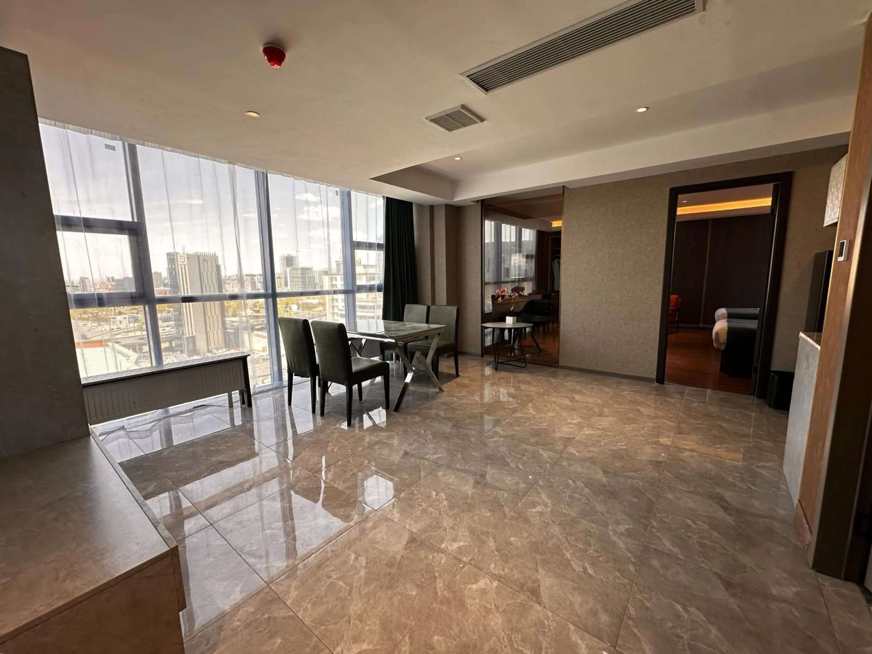 Bojon Hotel Ulaanbaatar - Soyolj Mall