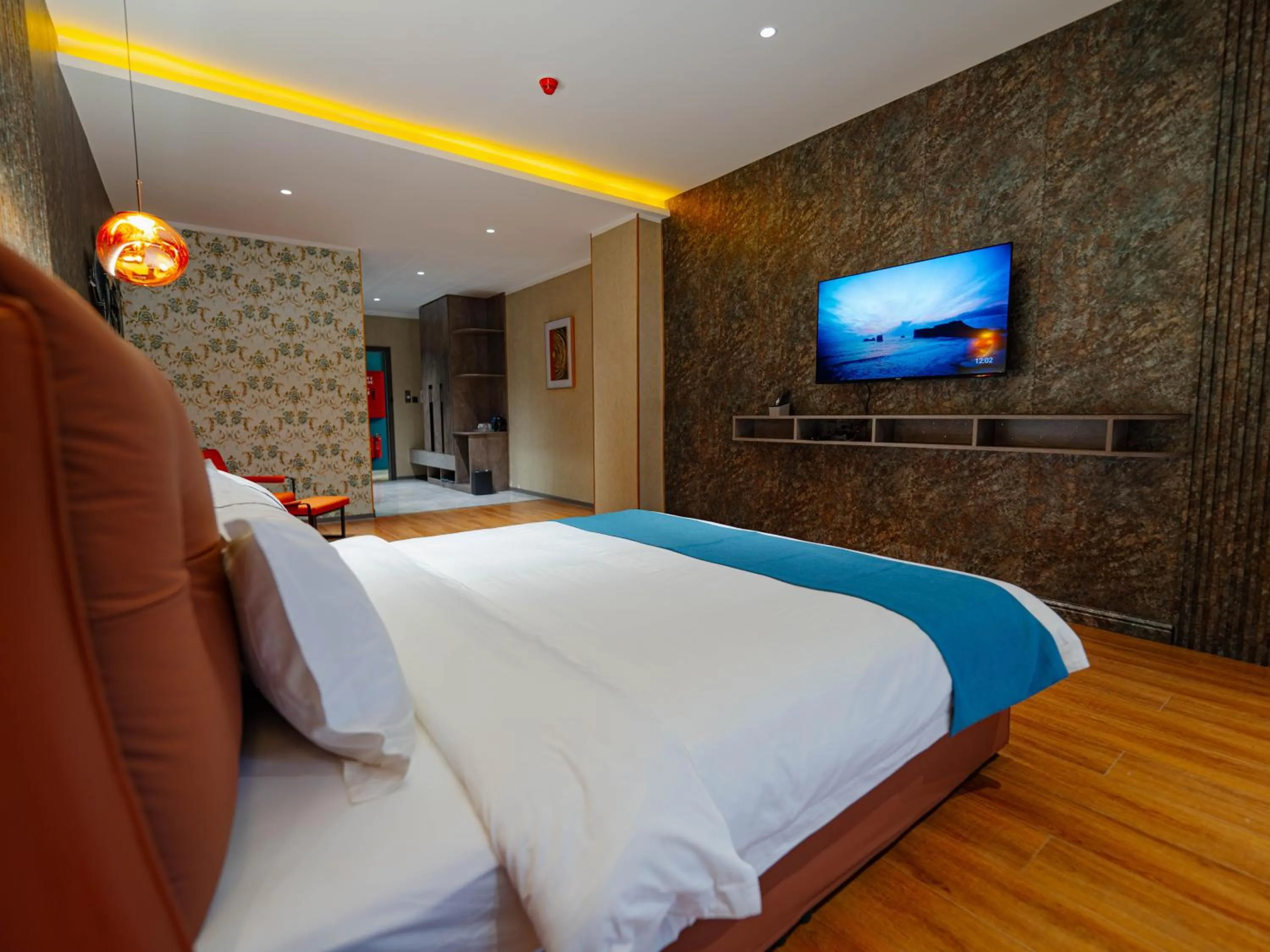 Photo of the whole room, Bed in Bojon Hotel Ulaanbaatar - Soyolj Mall