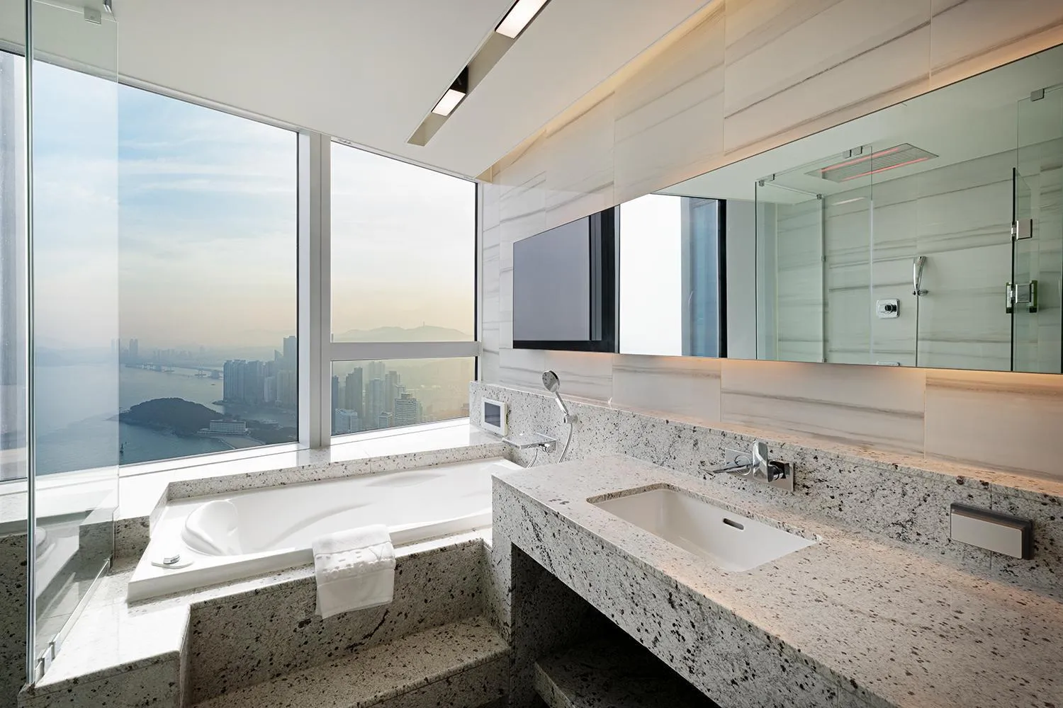 Bathroom in LCT Residence The Vine Haeundae