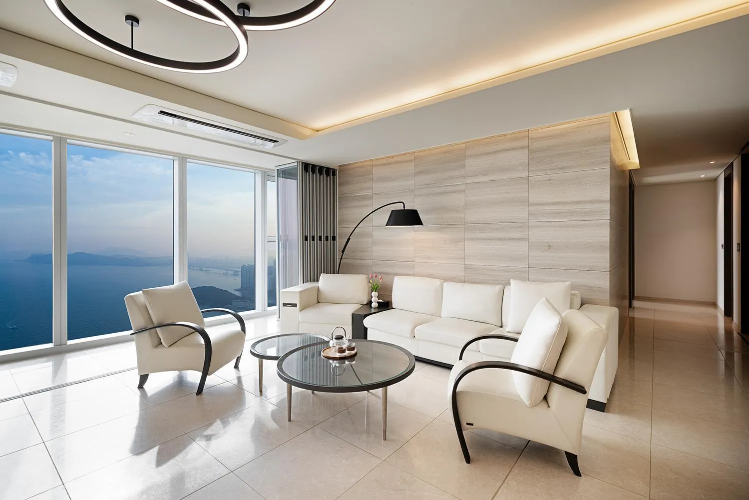 Living room in LCT Residence The Vine Haeundae